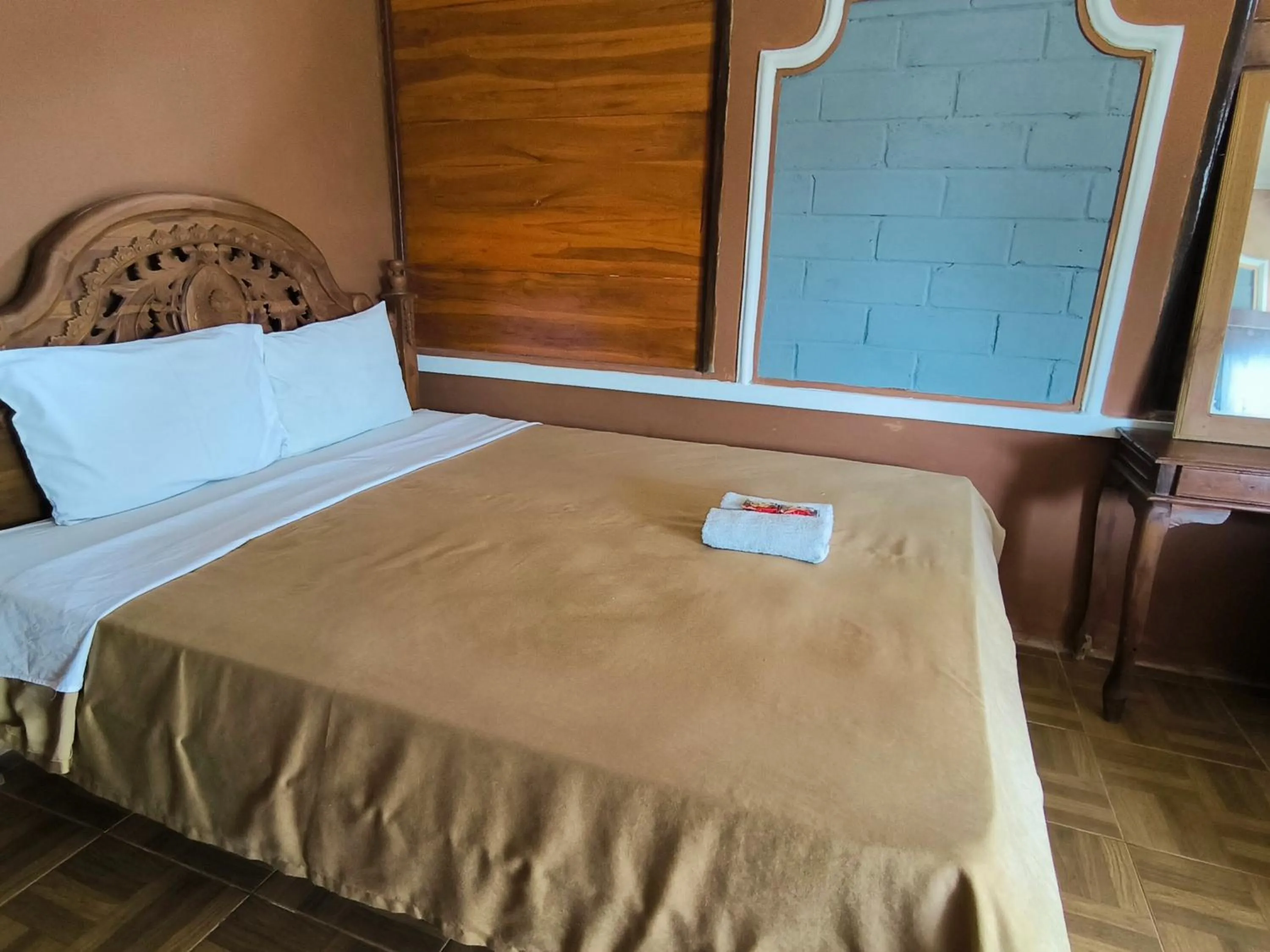 Sunrise Sea Hill Cottages