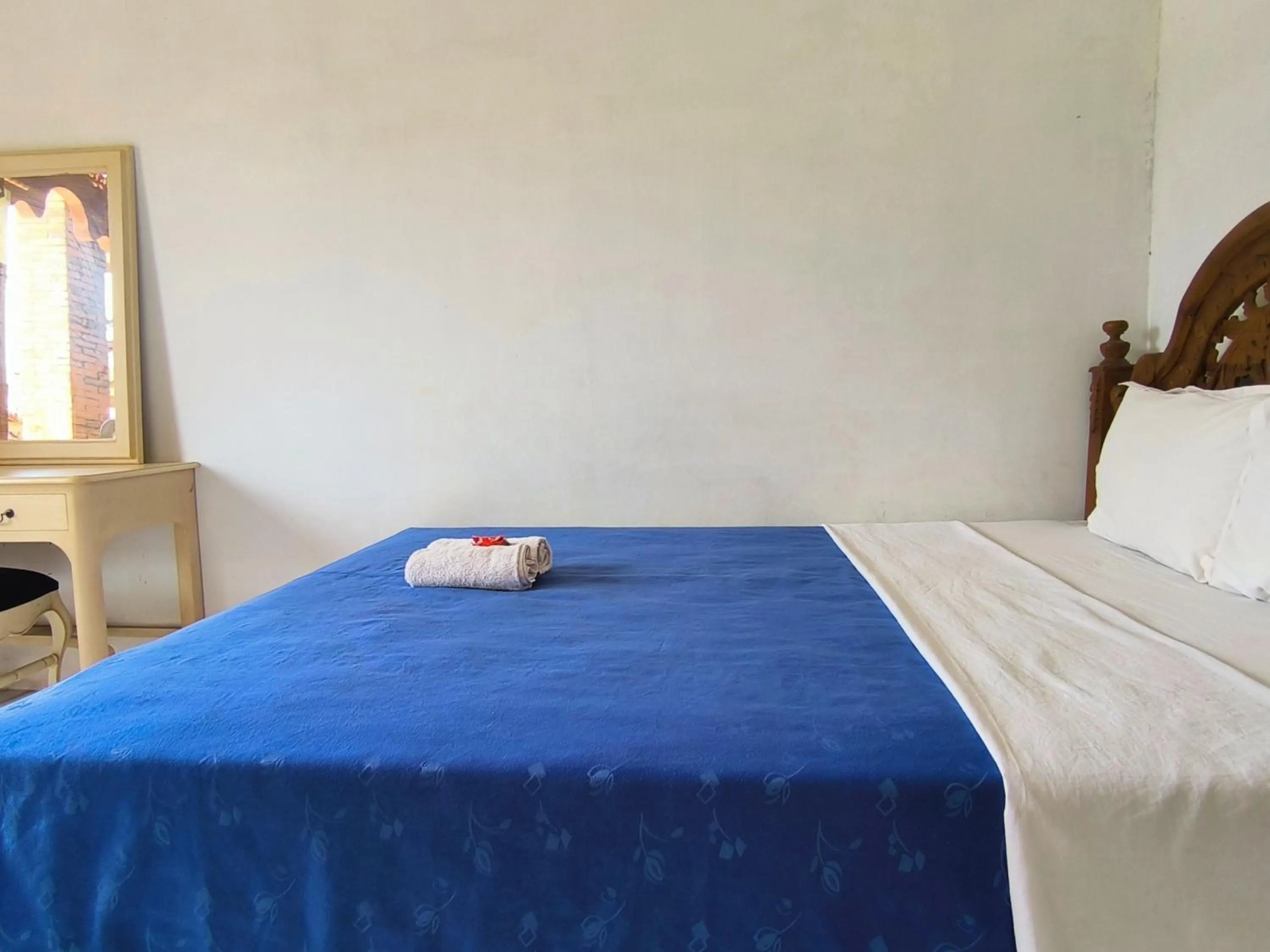 Sunrise Sea Hill Cottages