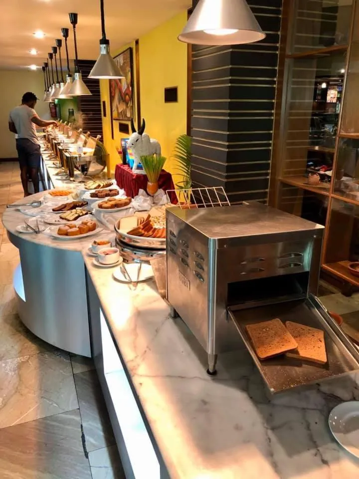 Breakfast in Rose View Hotel