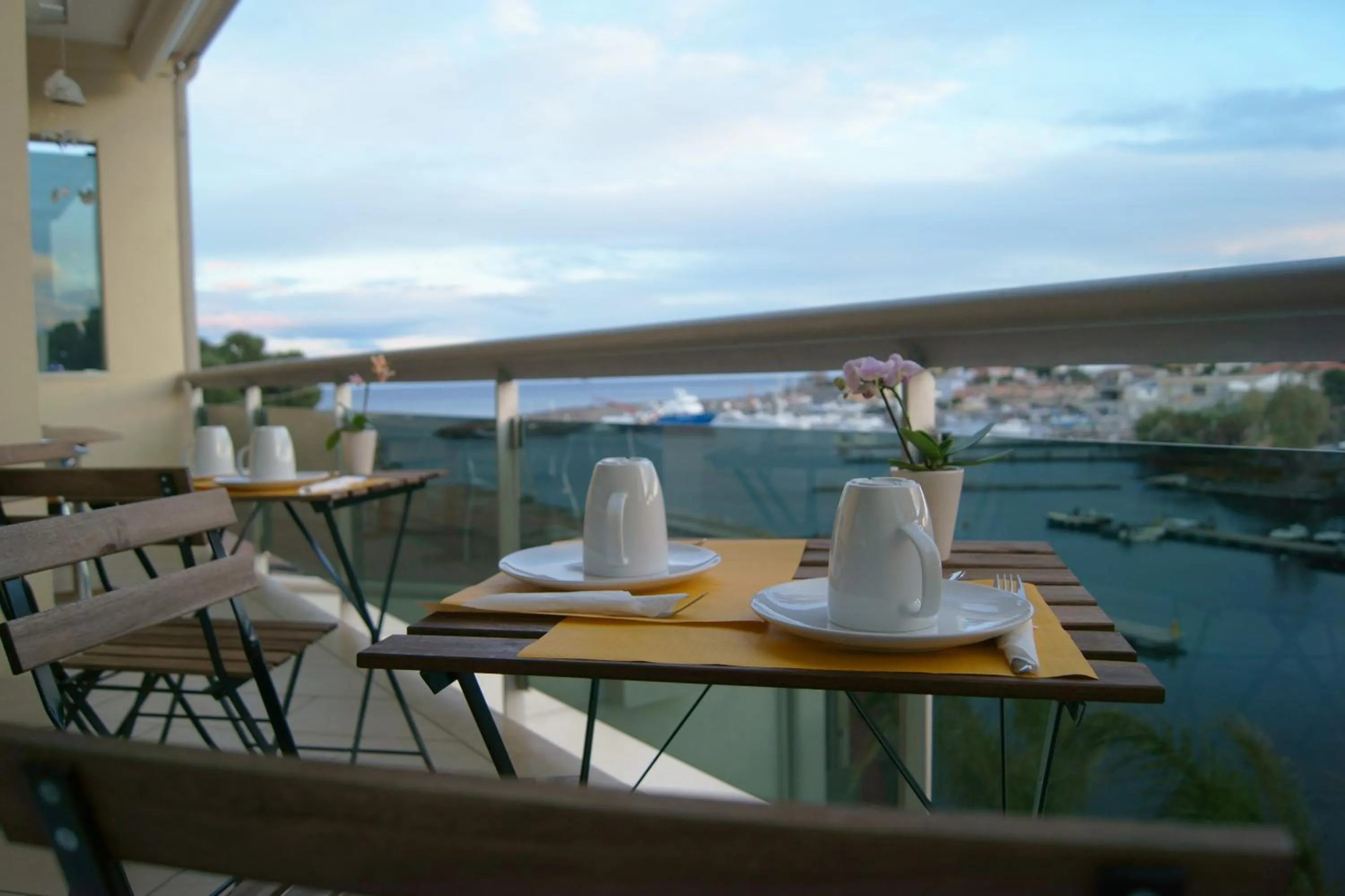 Day in Baia Di Ognina
