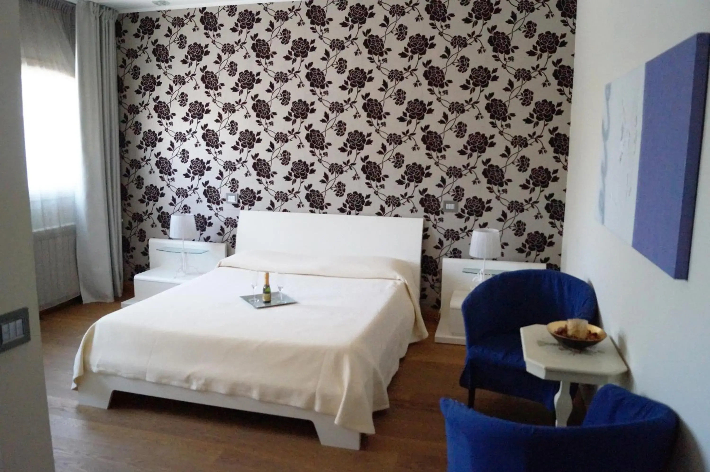 Suite with City View - single occupancy in Baia Di Ognina Suite with City View - single occupancy in Baia Di Ognina