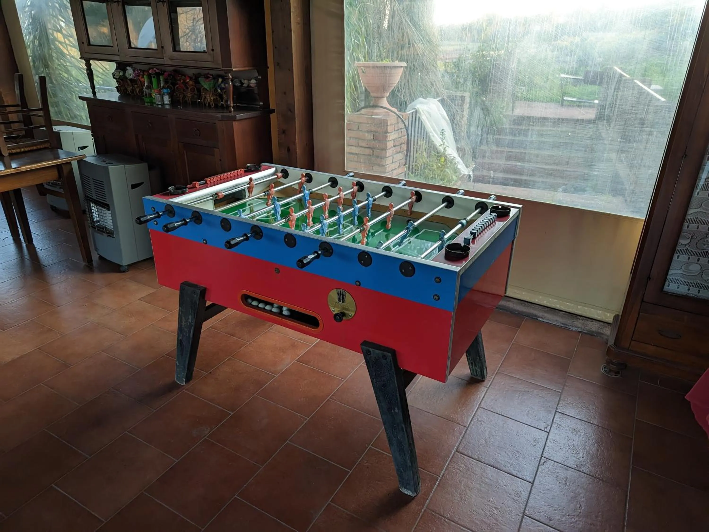 Game Room in Le Grotte