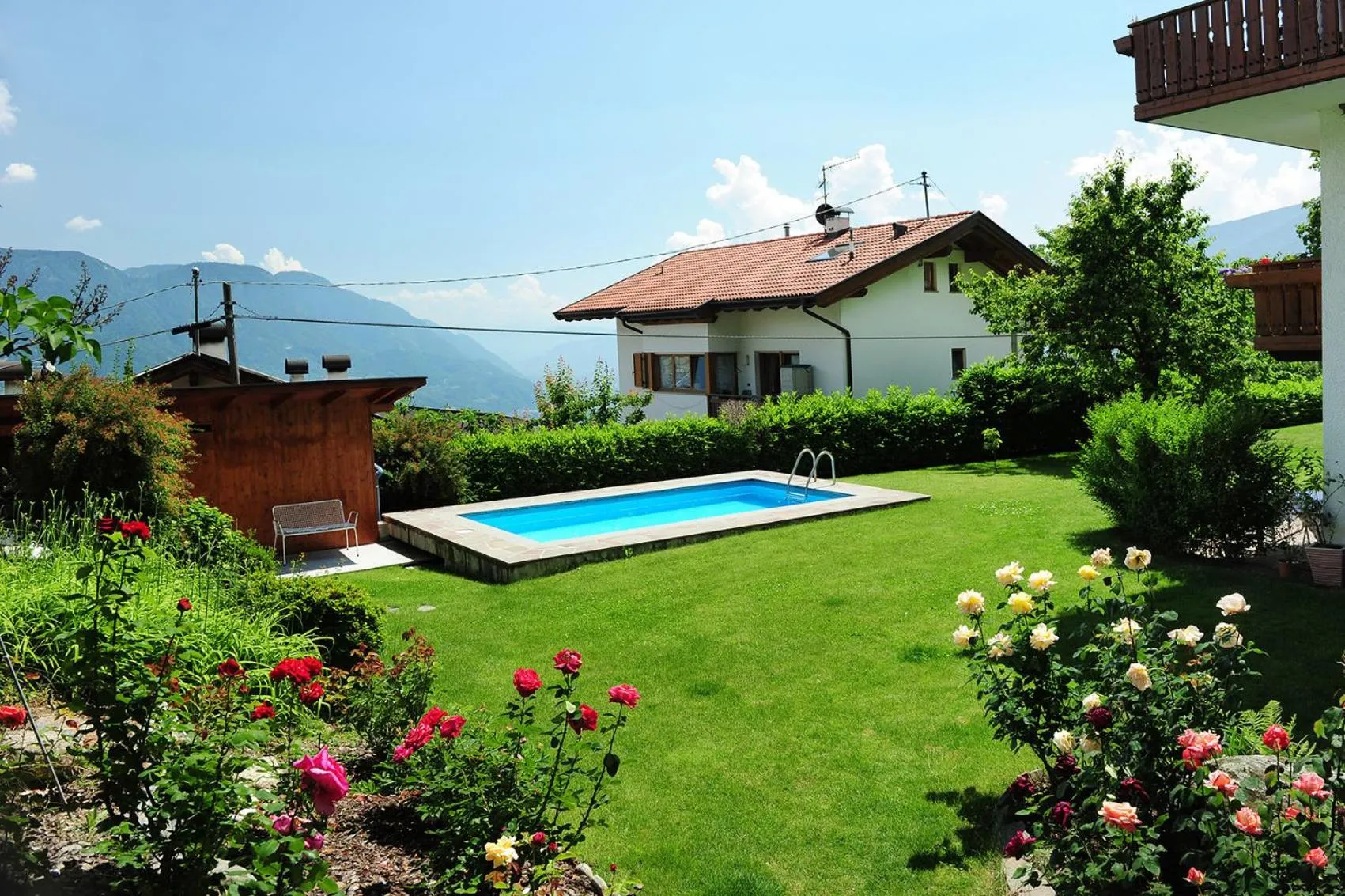 Swimming pool in Haus Rosengarten