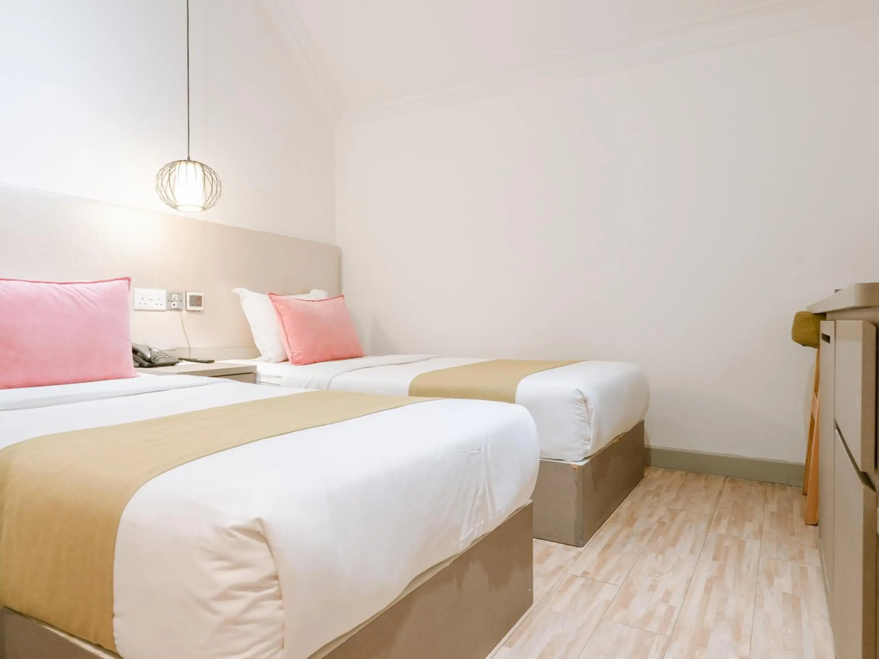 Superior Twin, No Window in A Hotel Joo Chiat Superior Twin, No Window in A Hotel Joo Chiat