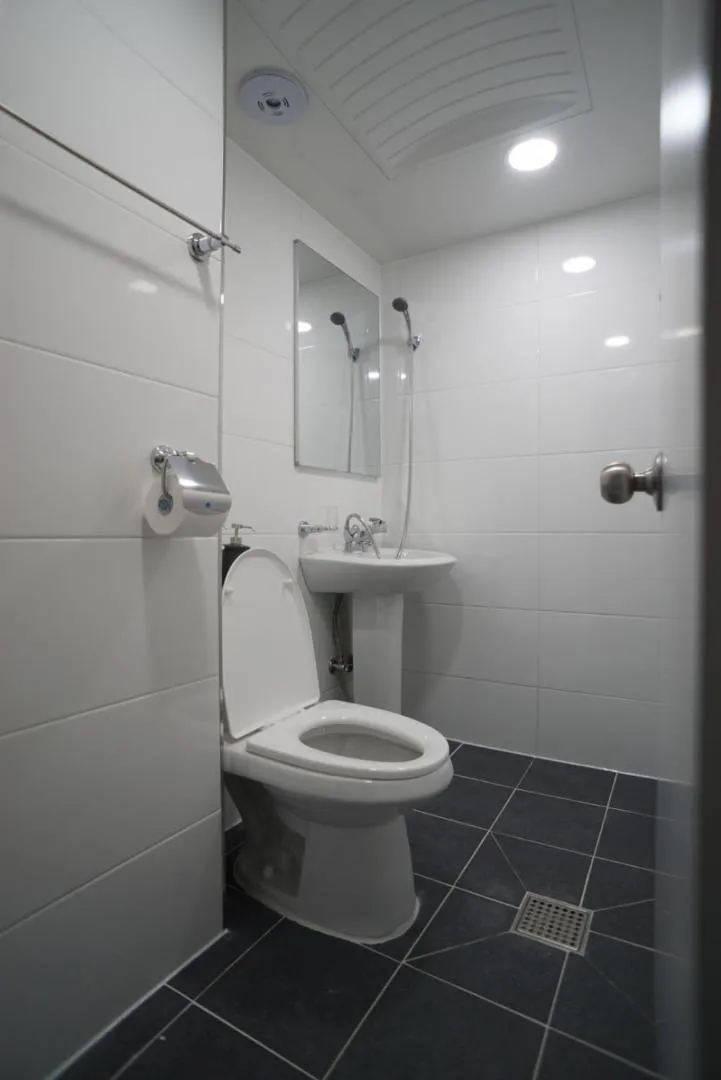 Yeonhuijang - YH Guesthouse