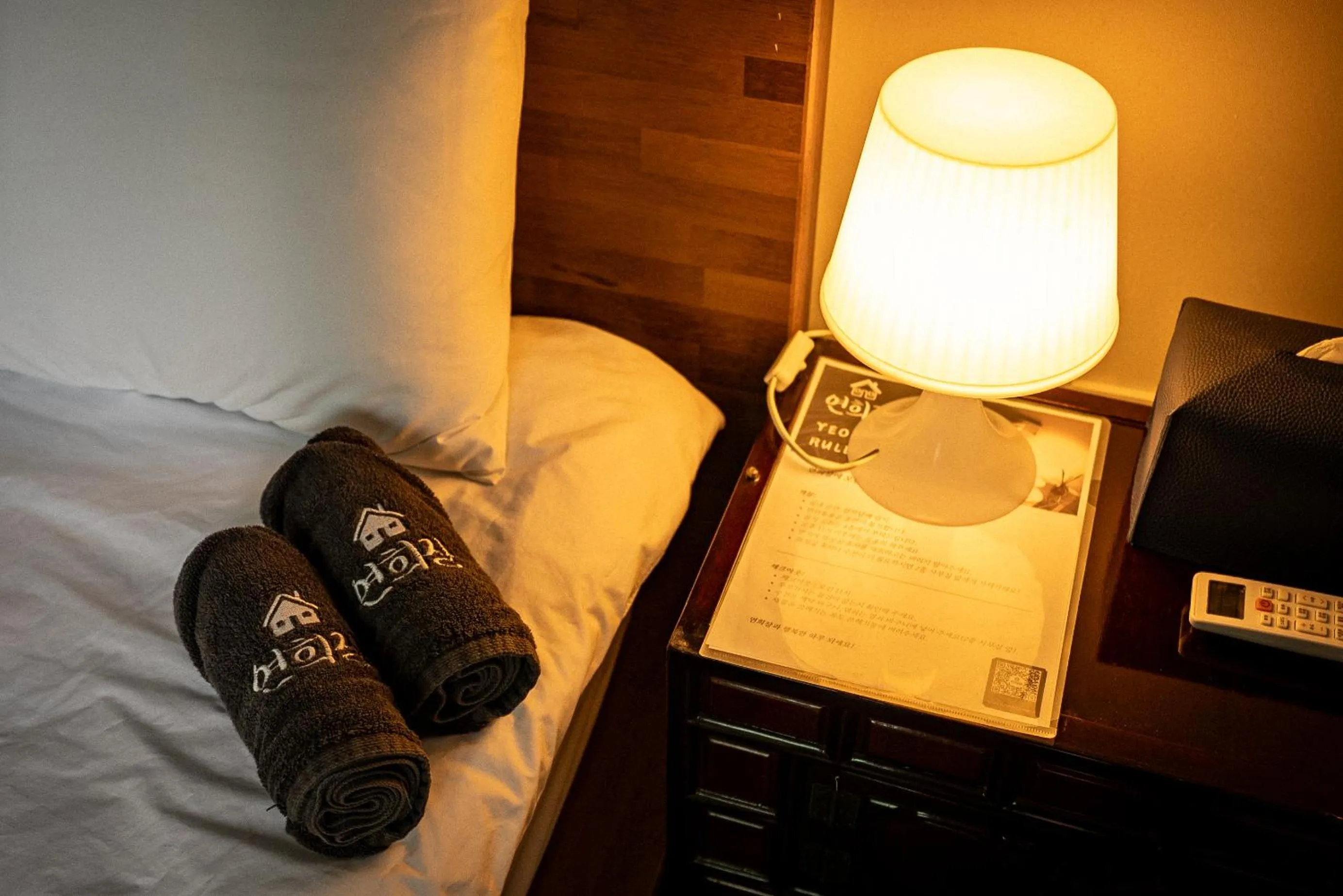 Bed in HOTEL YH- Yeonhuijang