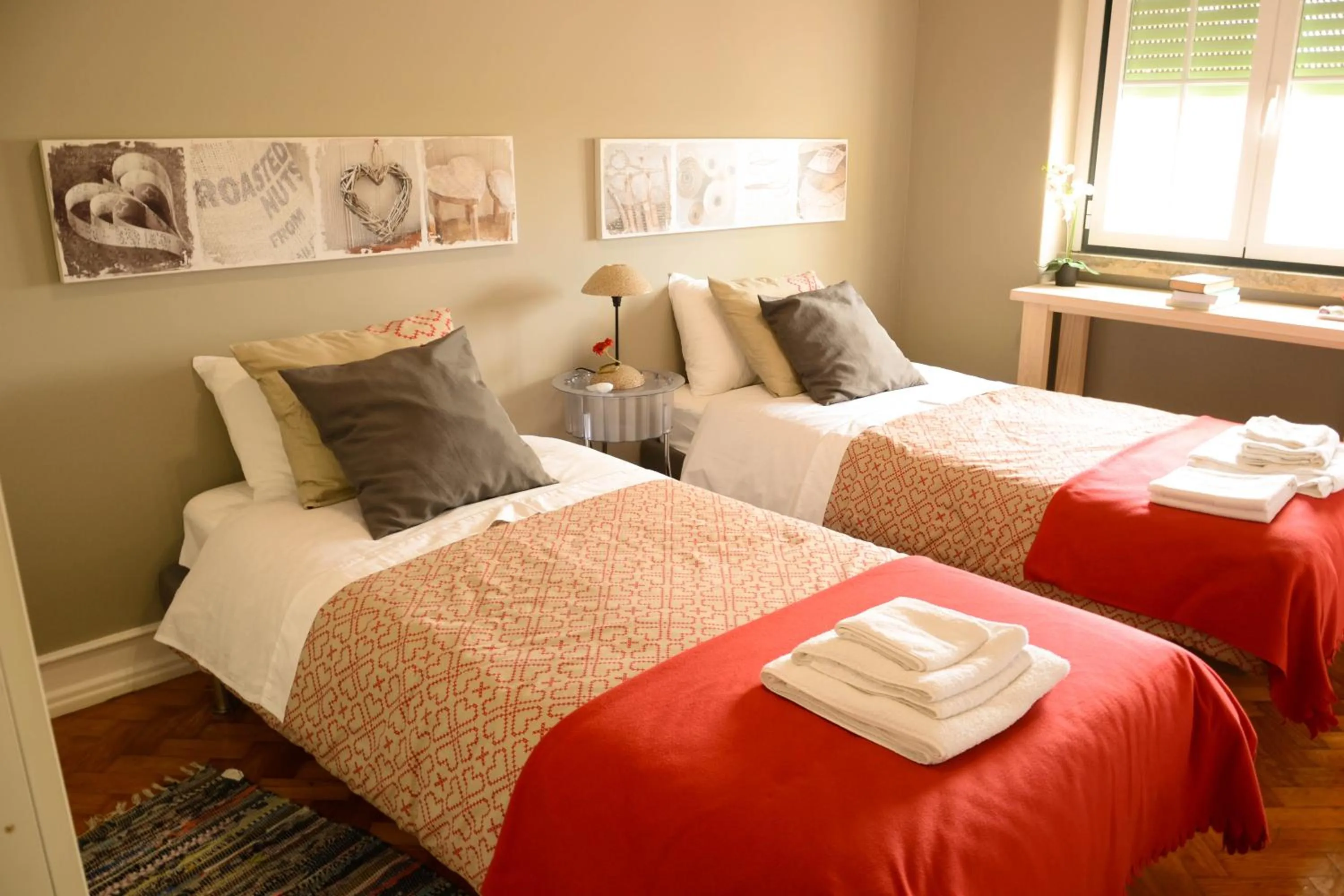 Bedroom, Bed in Alvalade II Airport Guest House