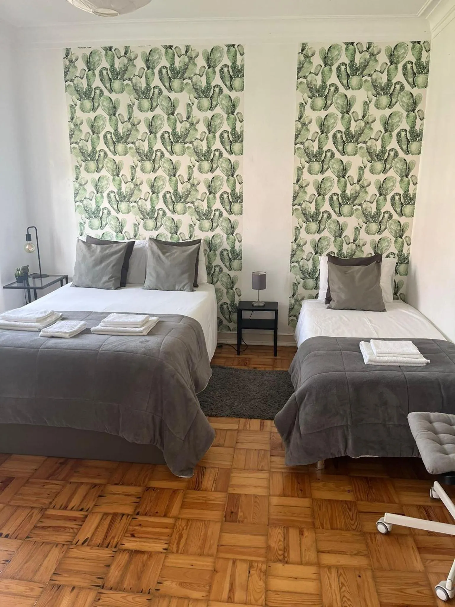 Bedroom, Bed in Alvalade II Airport Guest House