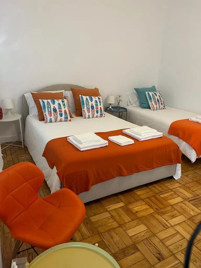 Bed in Alvalade II Airport Guest House