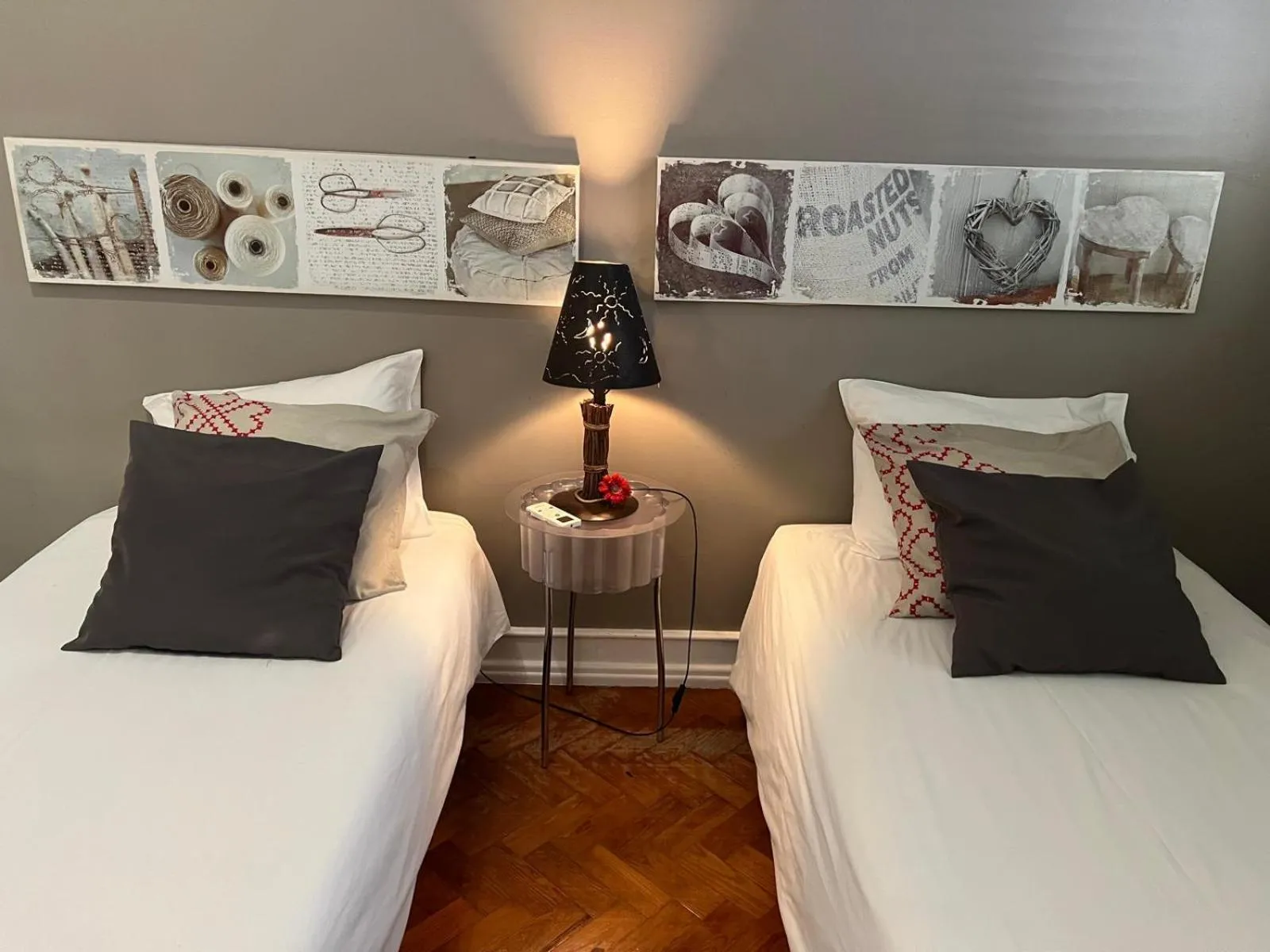 Bed in Alvalade II Airport Guest House