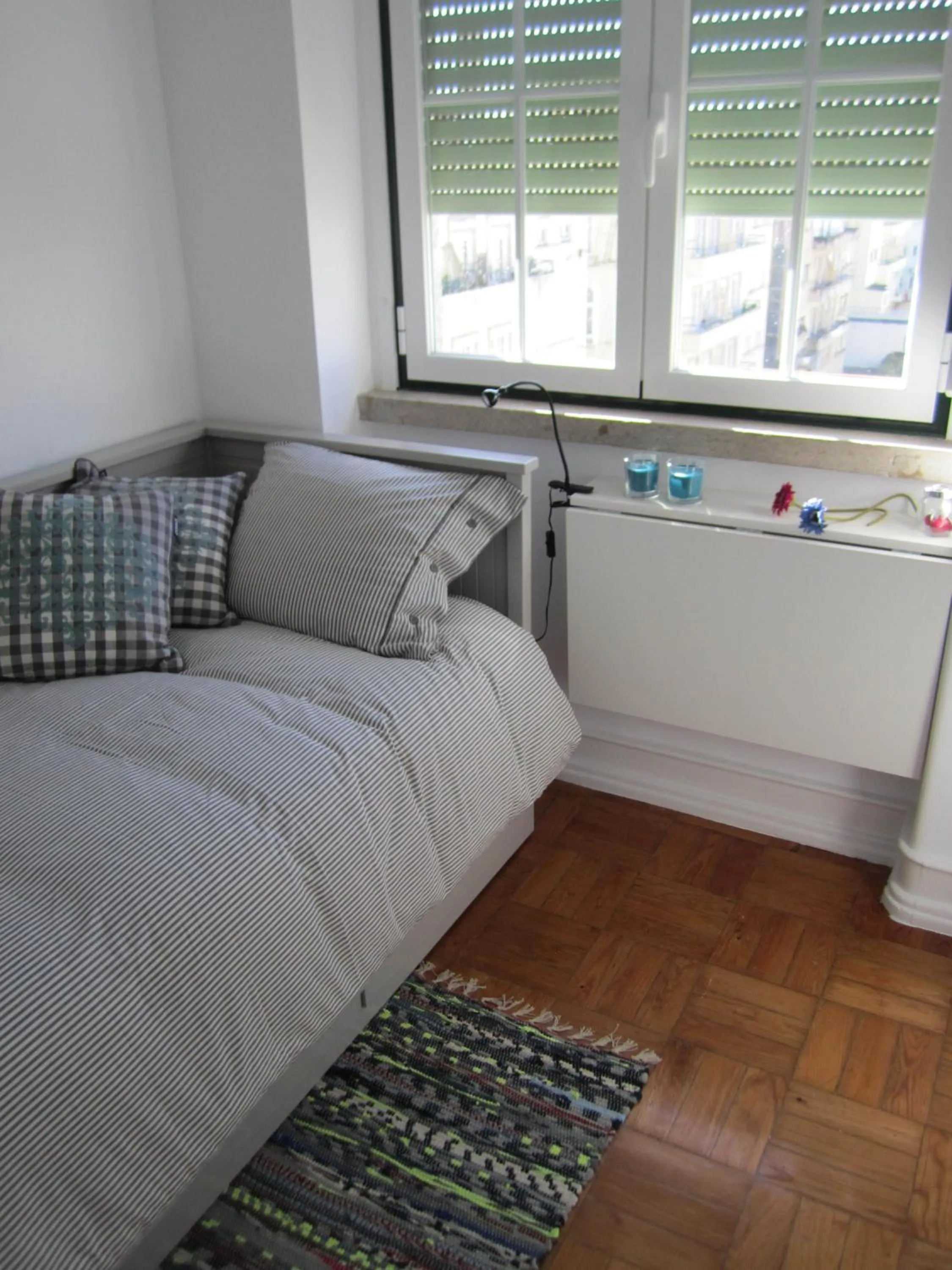 Bedroom in Alvalade II Airport Guest House