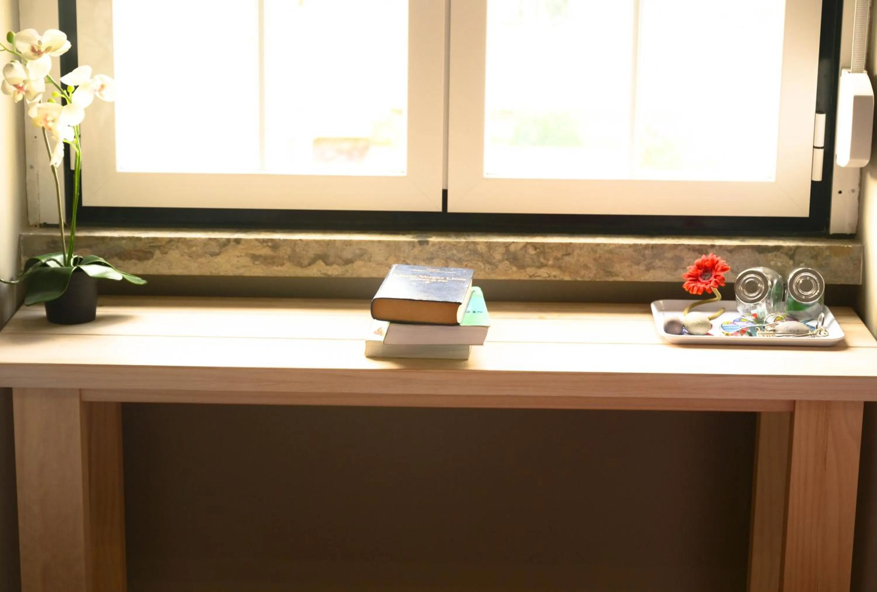 Decorative detail in Alvalade II Airport Guest House