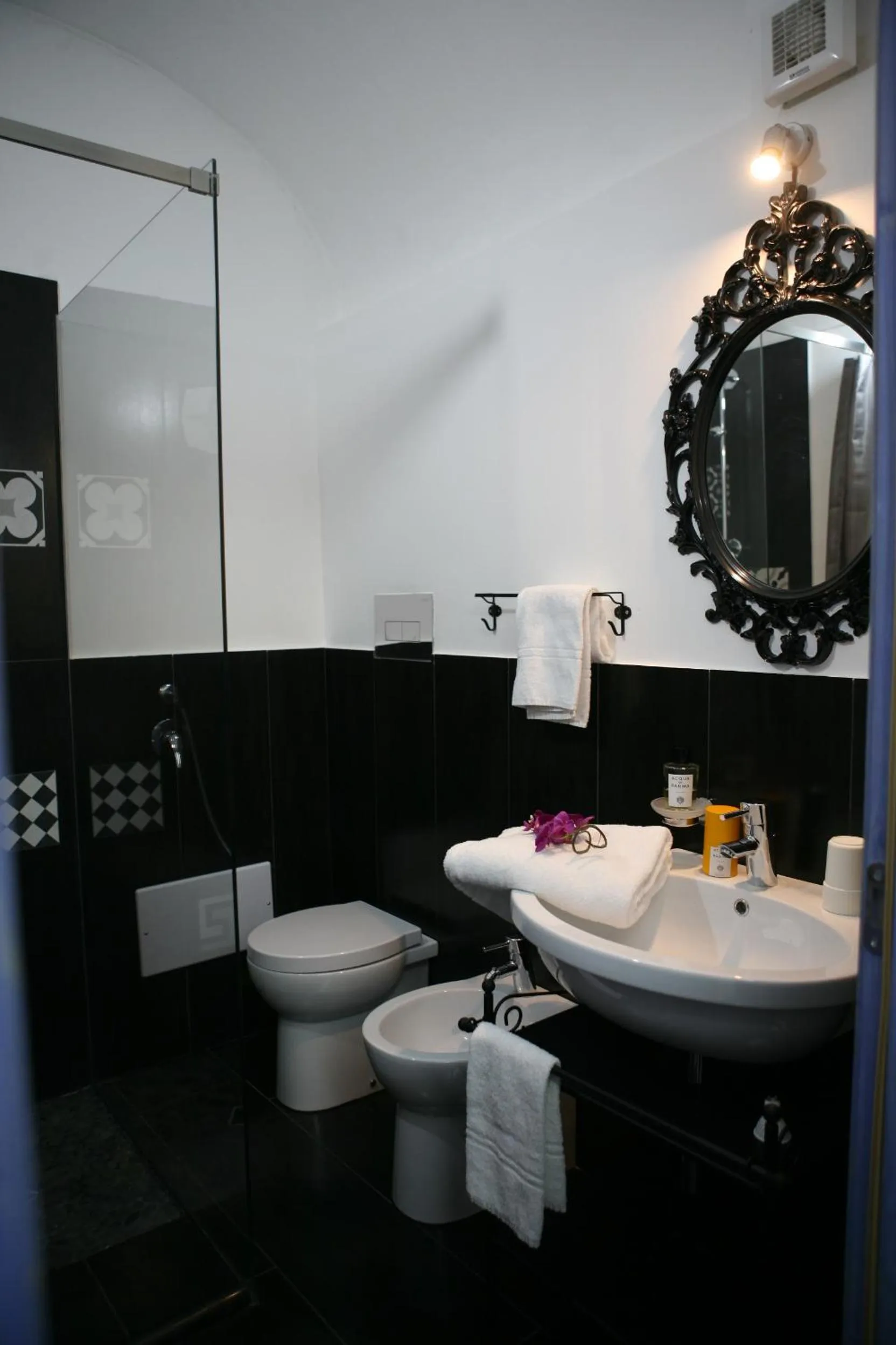 Bathroom in A Mo Casa