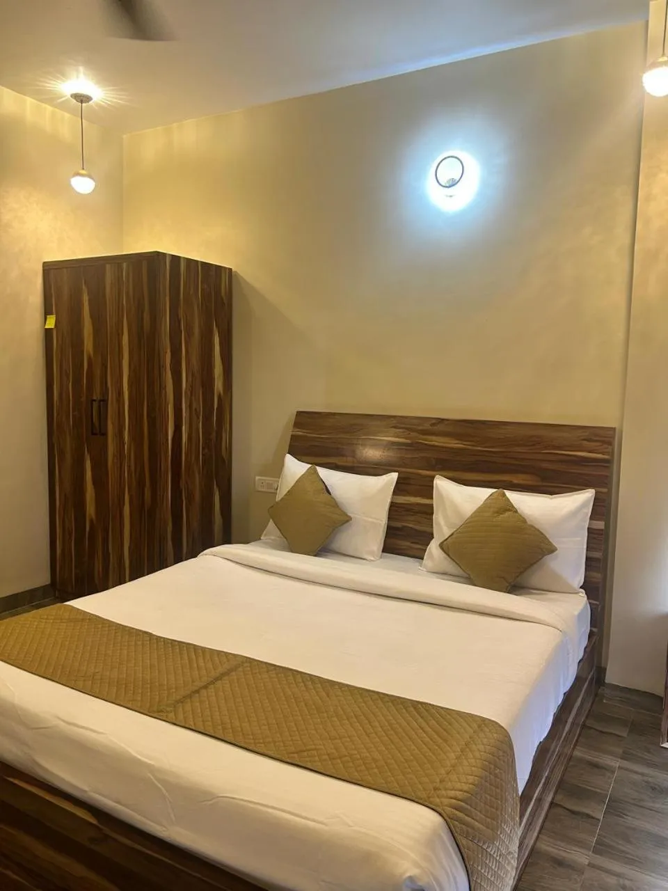 Deluxe Double Room with Balcony in La Sea Vue Goa