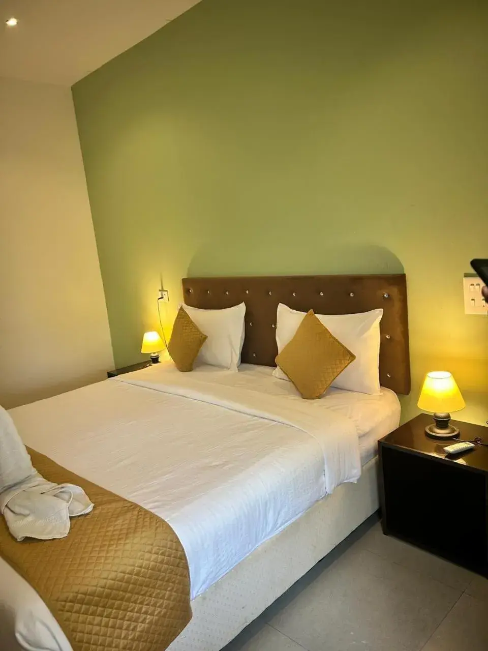 Two-Bedroom Apartment - single occupancy - Oceanfront in La Sea Vue Goa Two-Bedroom Apartment - single occupancy - Oceanfront in La Sea Vue Goa