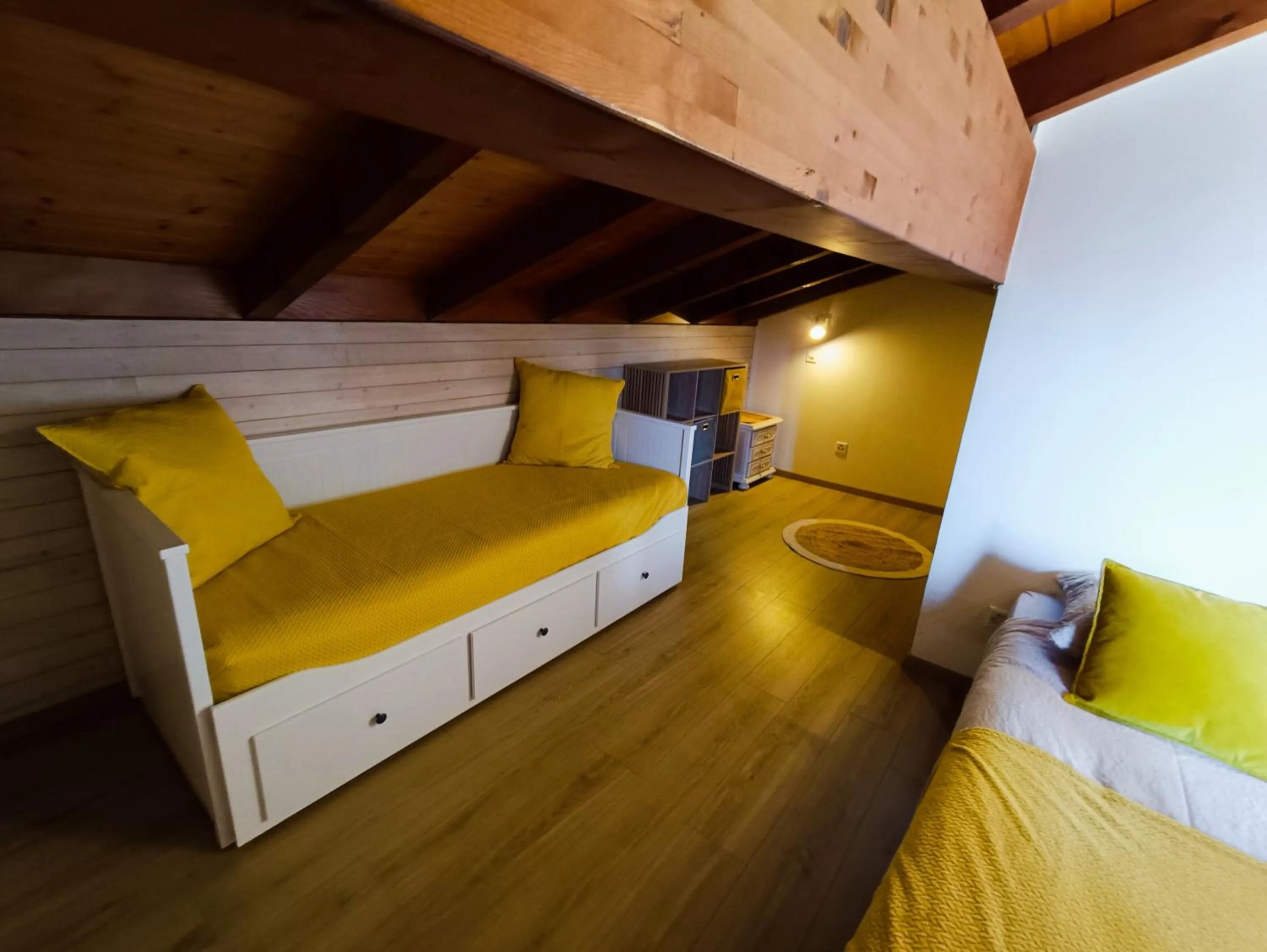 Twin Room in Le Bargeot à Baar
