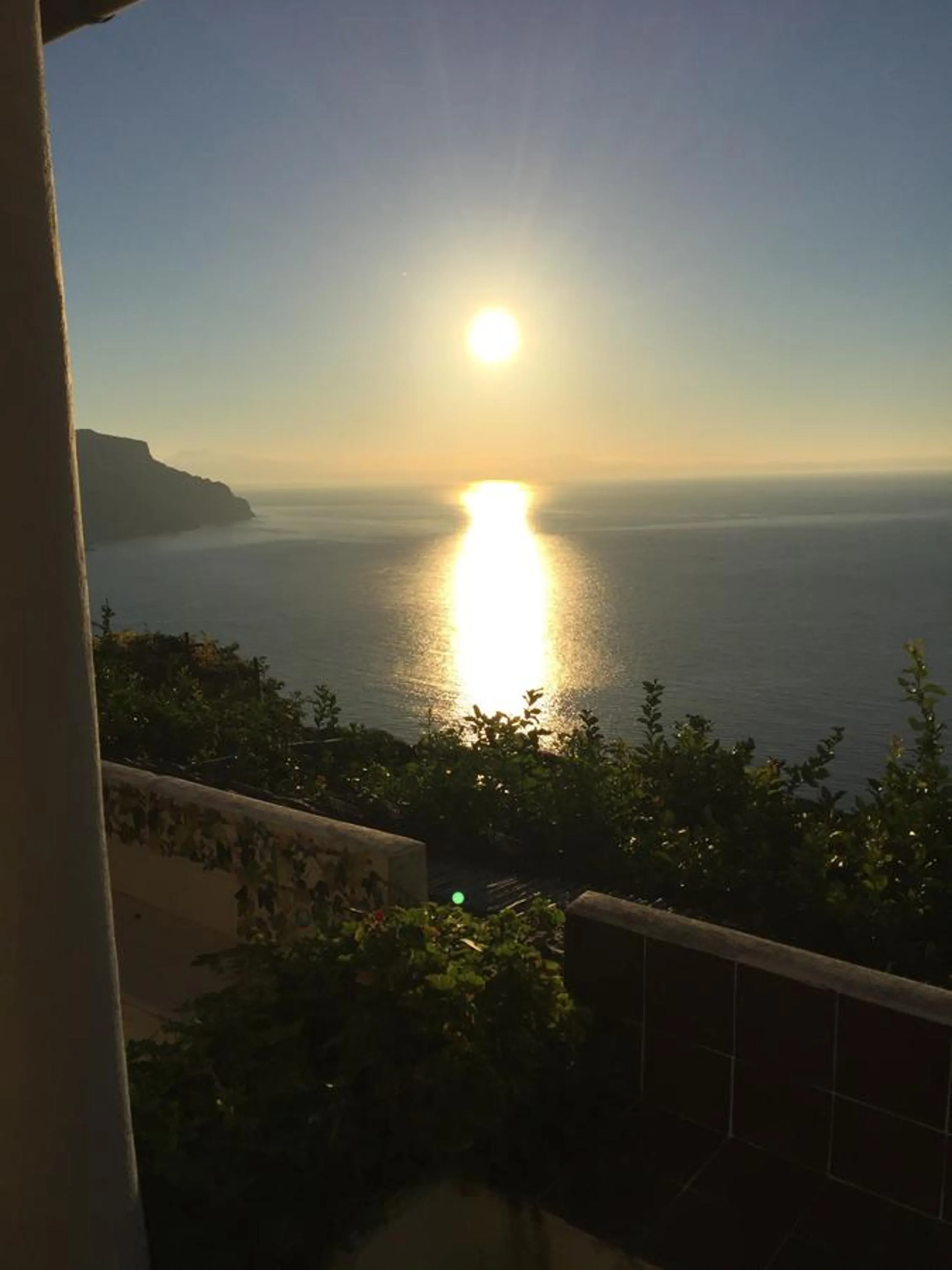 Sea view in b&b I Limoni