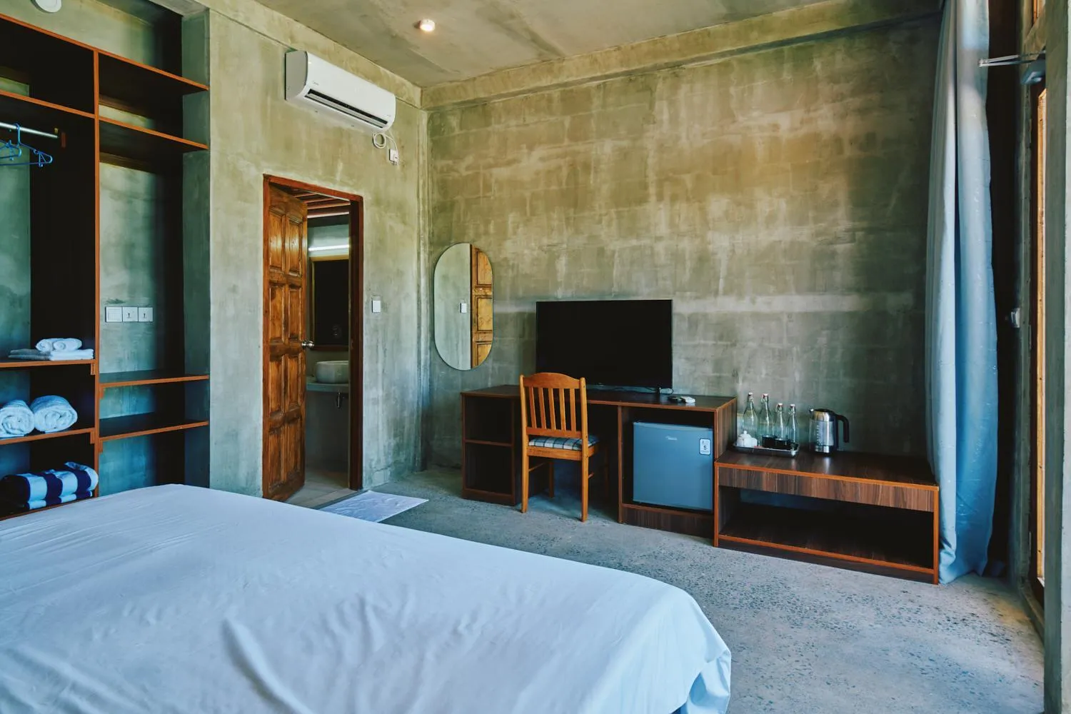 Bed in Araaik Beach Village