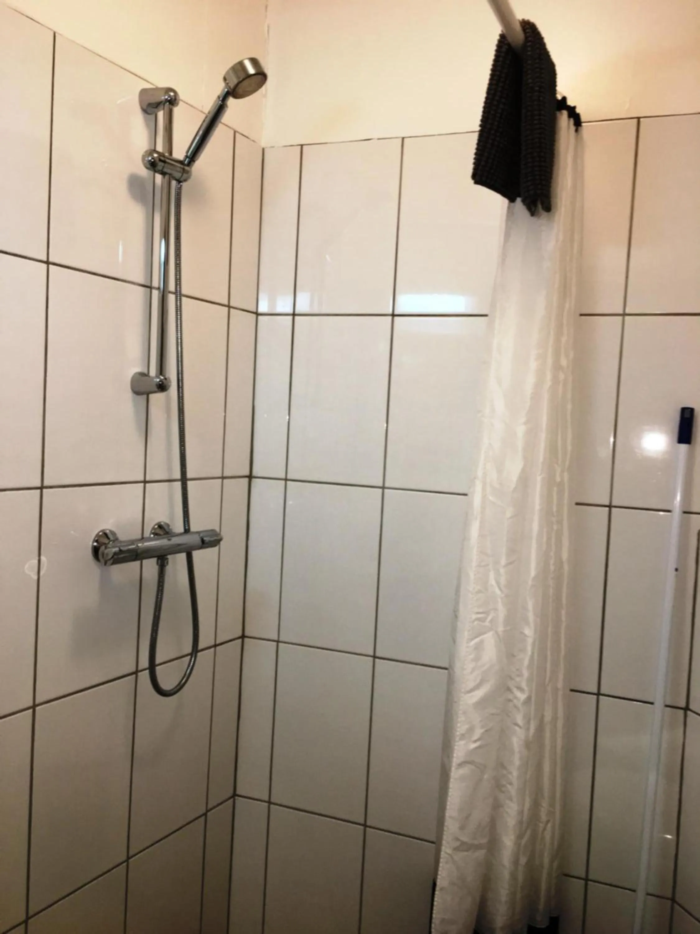 Bathroom in North West Restaurant & Guesthouse