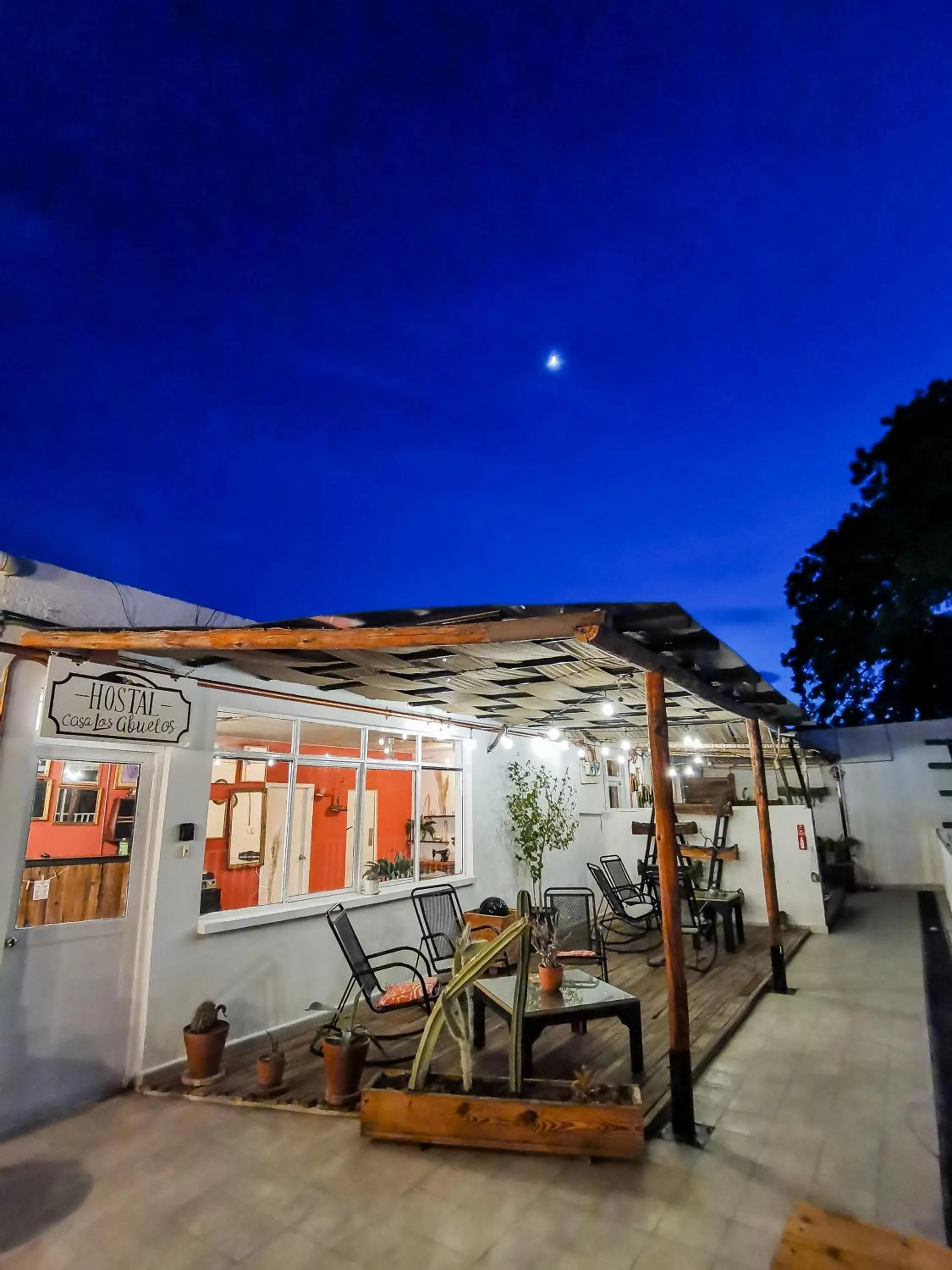 Property building in Hotel Casa los Abuelos