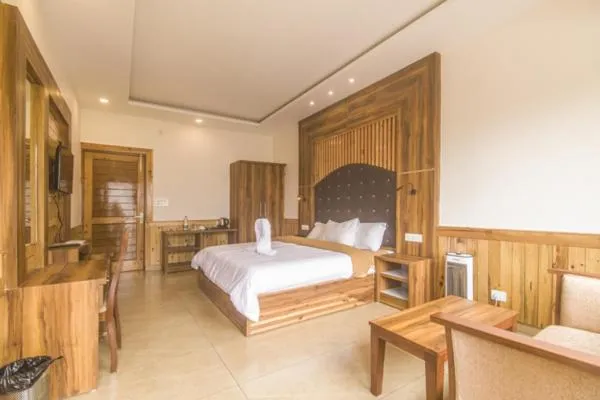 Photo of the whole room, Bed in WOW STAYZ2 Hotel The Lodge