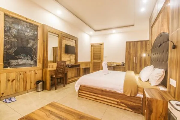 Photo of the whole room, Bed in WOW STAYZ2 Hotel The Lodge