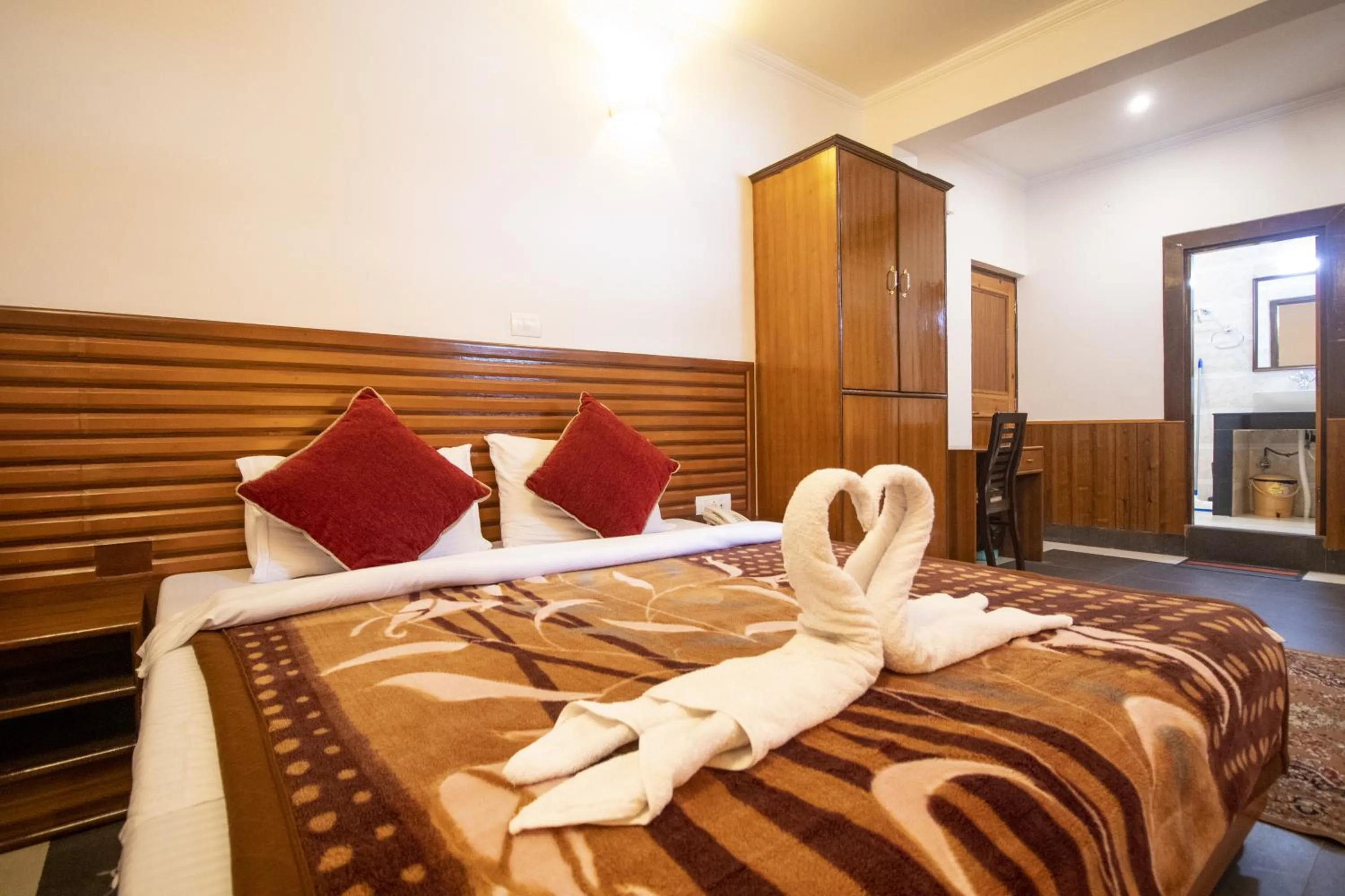 Bed in WOW STAYZ2 Hotel The Lodge