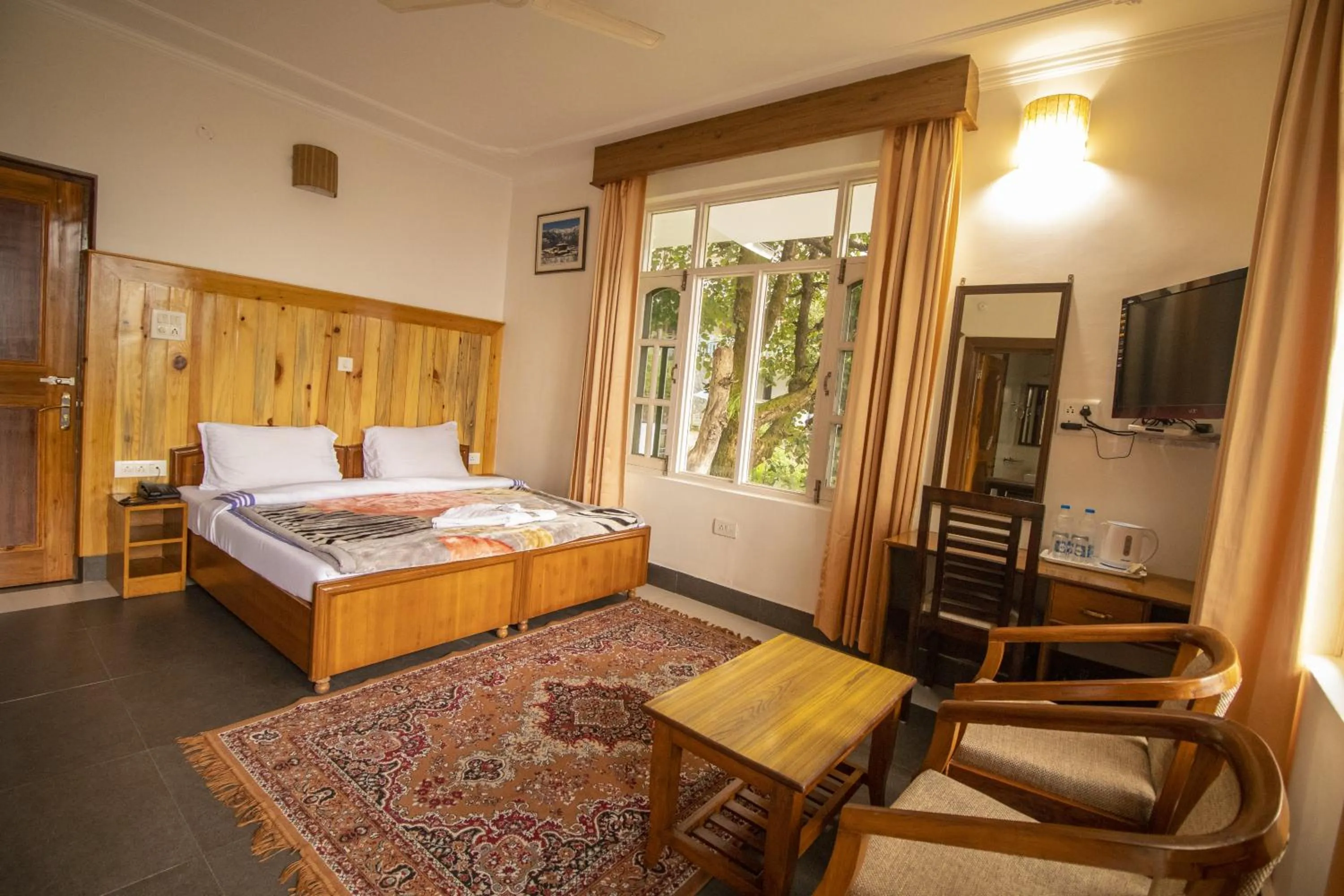 Photo of the whole room, Bed in WOW STAYZ2 Hotel The Lodge