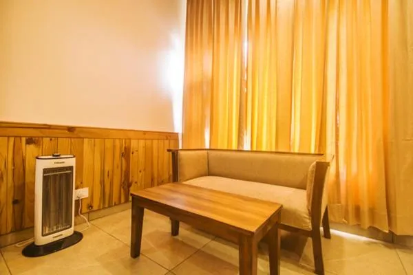 Seating area in WOW STAYZ2 Hotel The Lodge