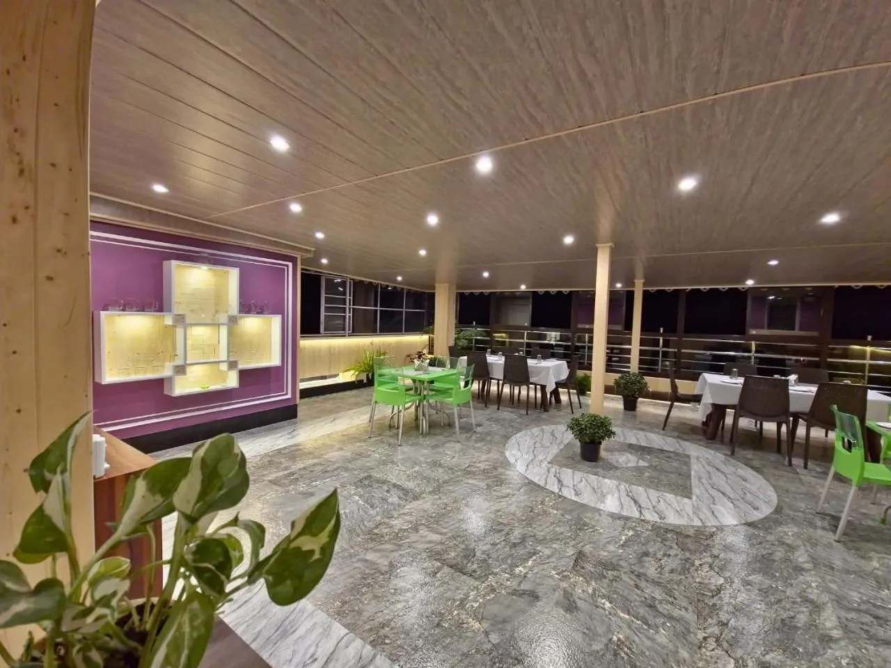 Restaurant/places to eat in Mount Bashera Boutique Hotel