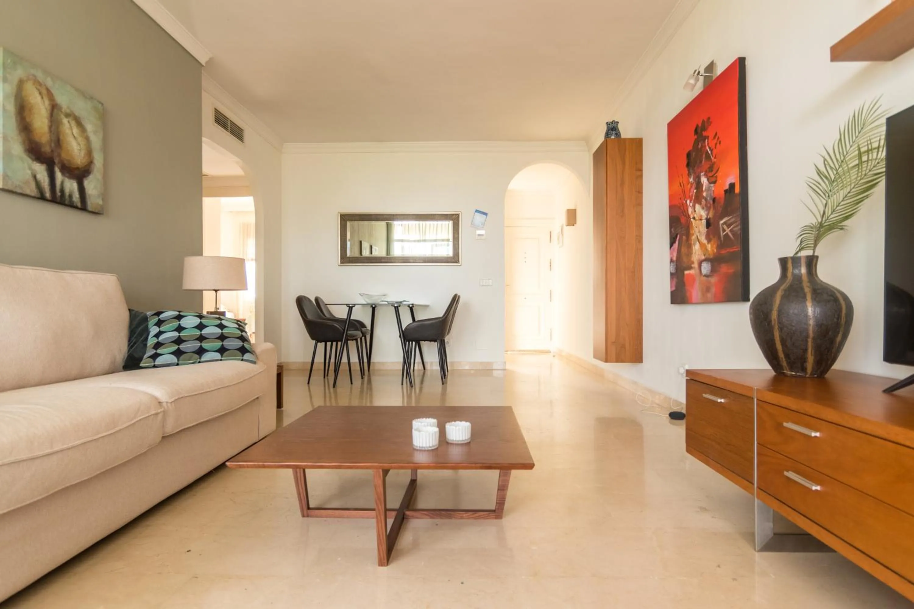 appartement gelegen aan de golfbaan op La Quinta Benahavis Marbella