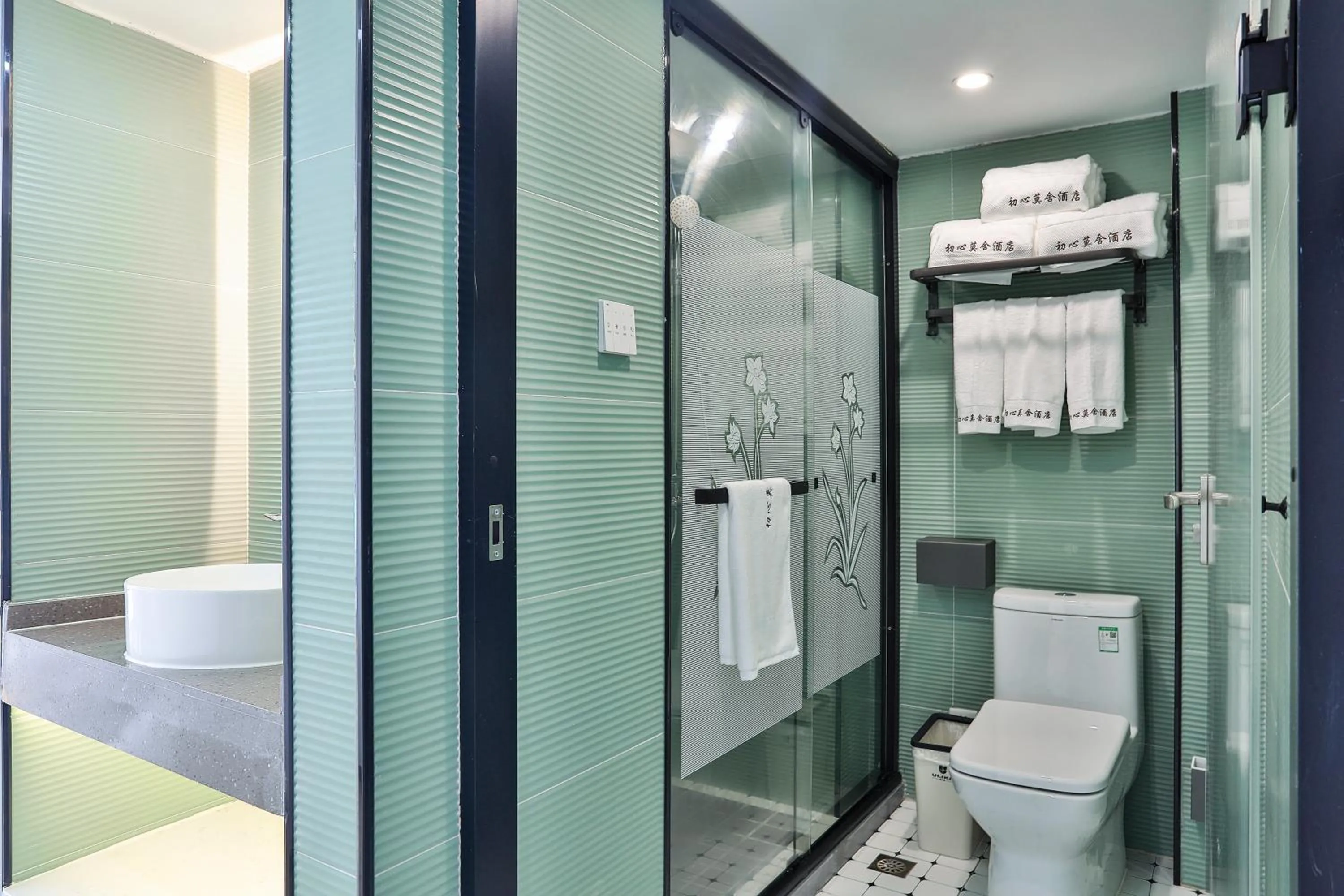 Quadruple Room in Chuxin Moshe Hotel