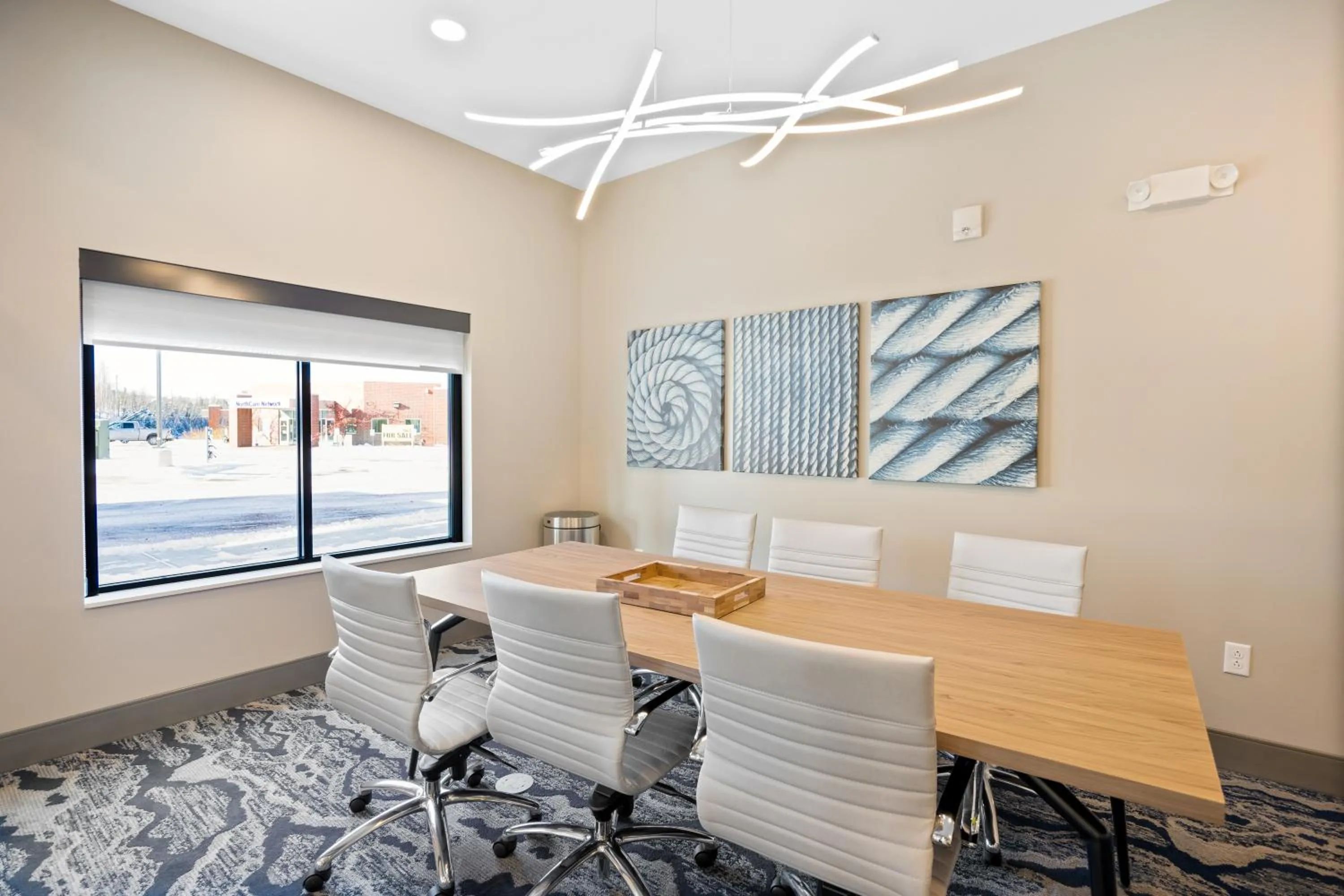 Meeting/conference room in Best Western Plus Marquette Hotel & Suites