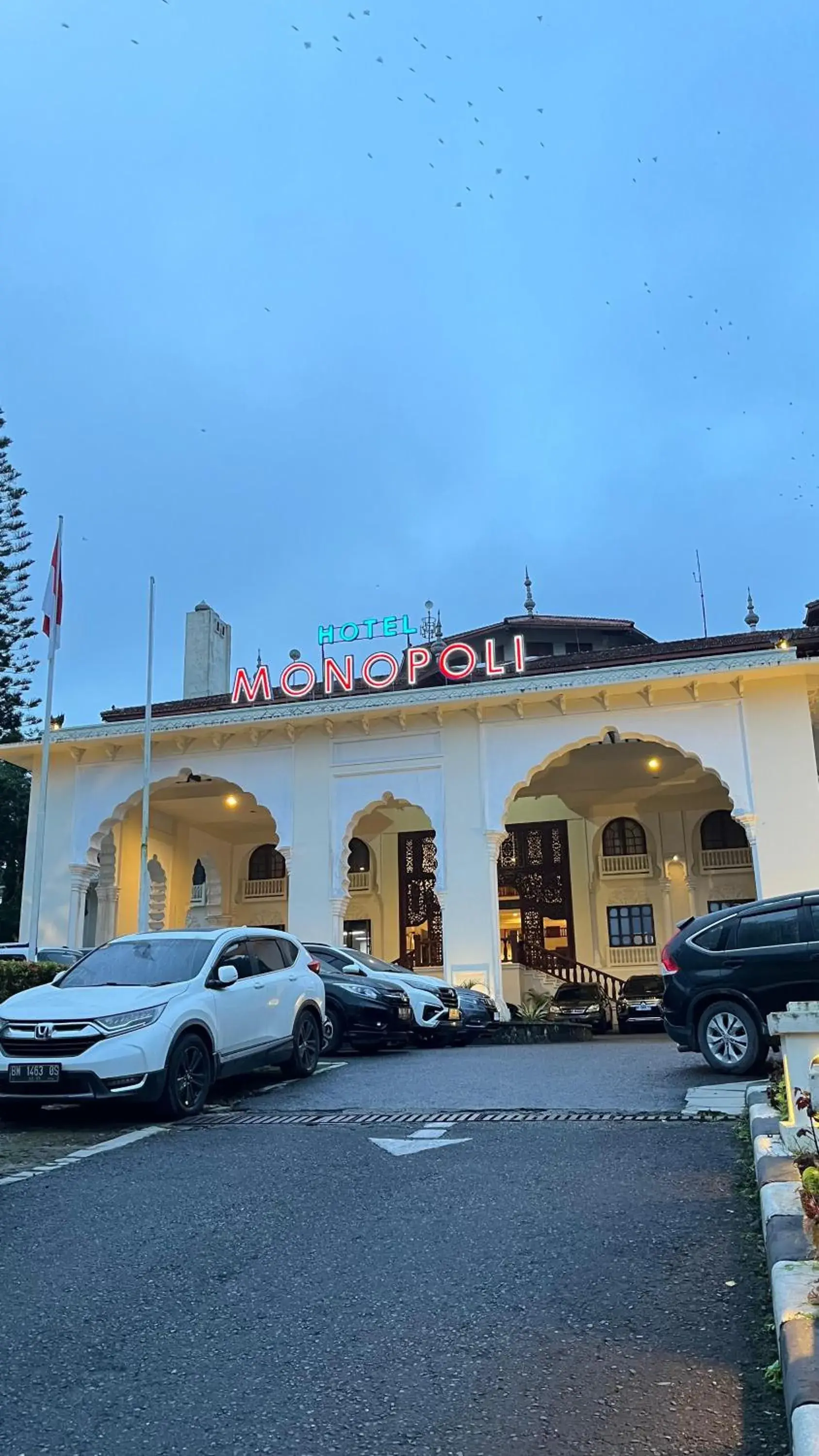 Monopoli Hotel Bukittinggi Monopoli Hotel Bukittinggi