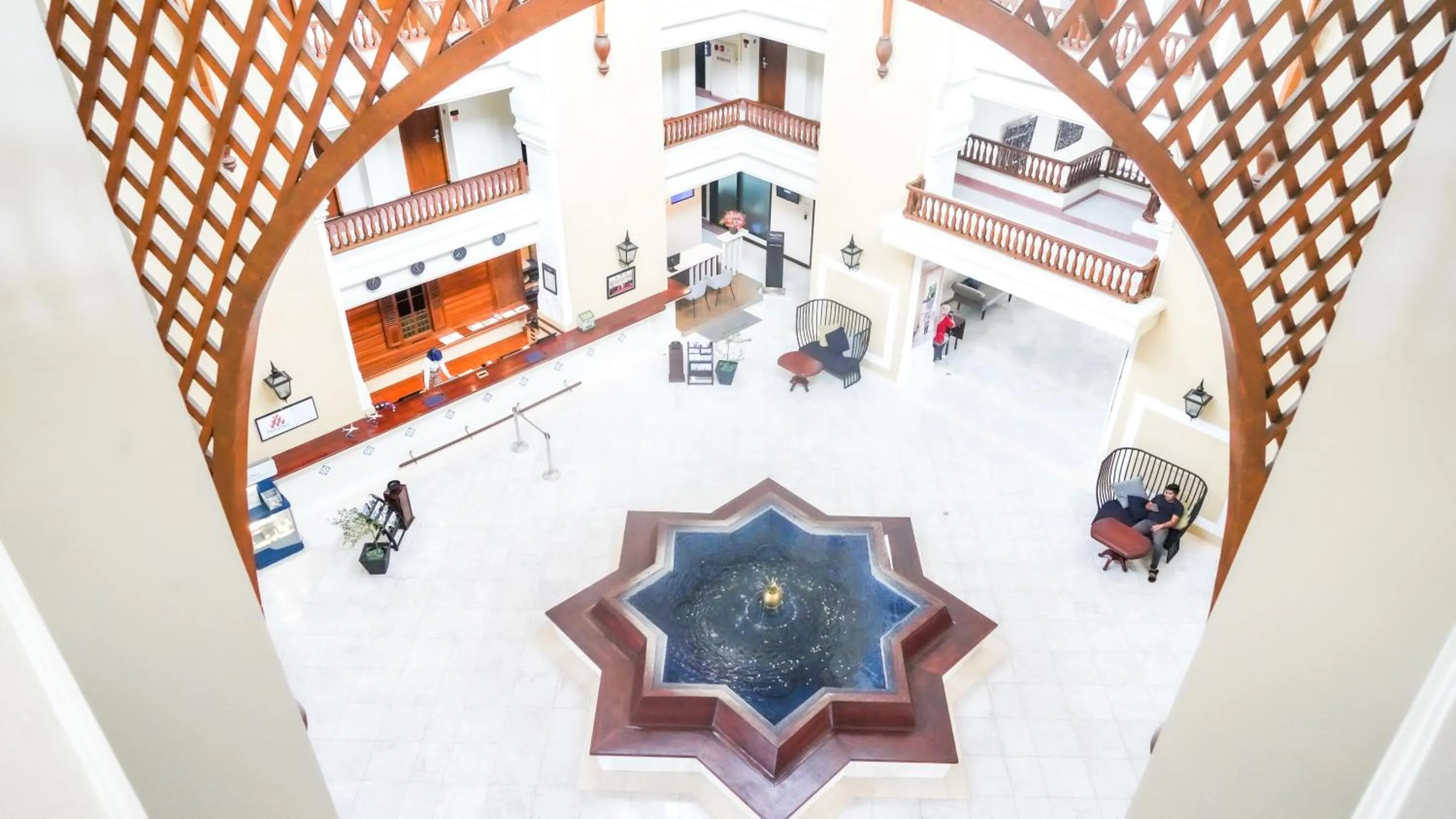 Monopoli Hotel Bukittinggi