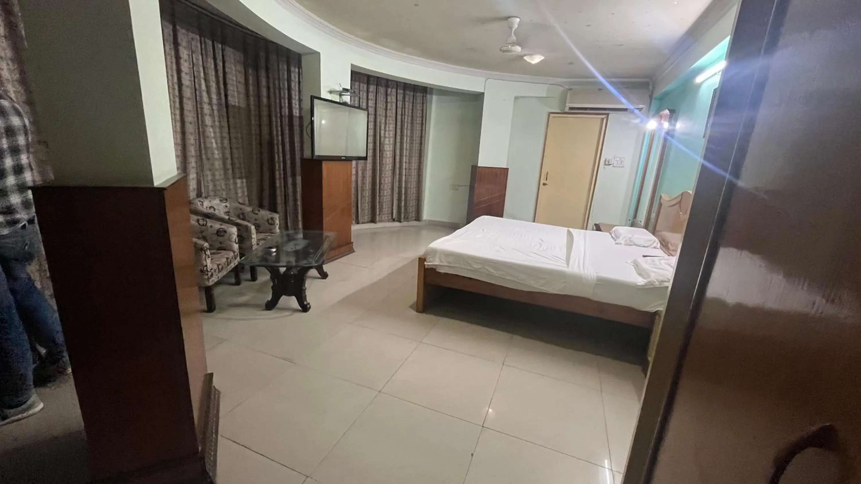 Bed in Hotel Sunbeam