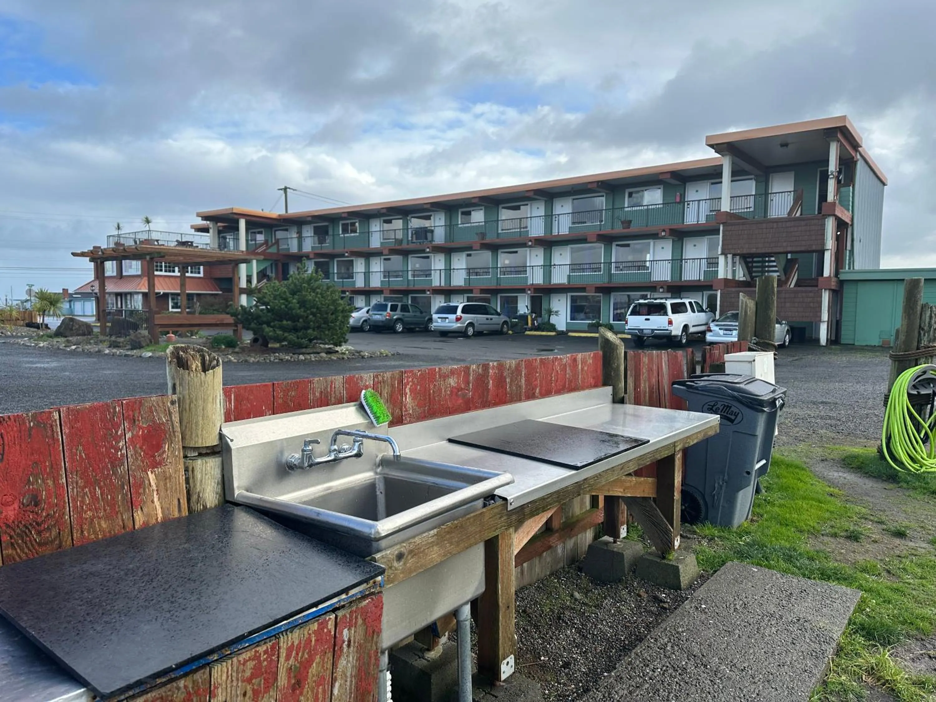 Property building in Westport Inn