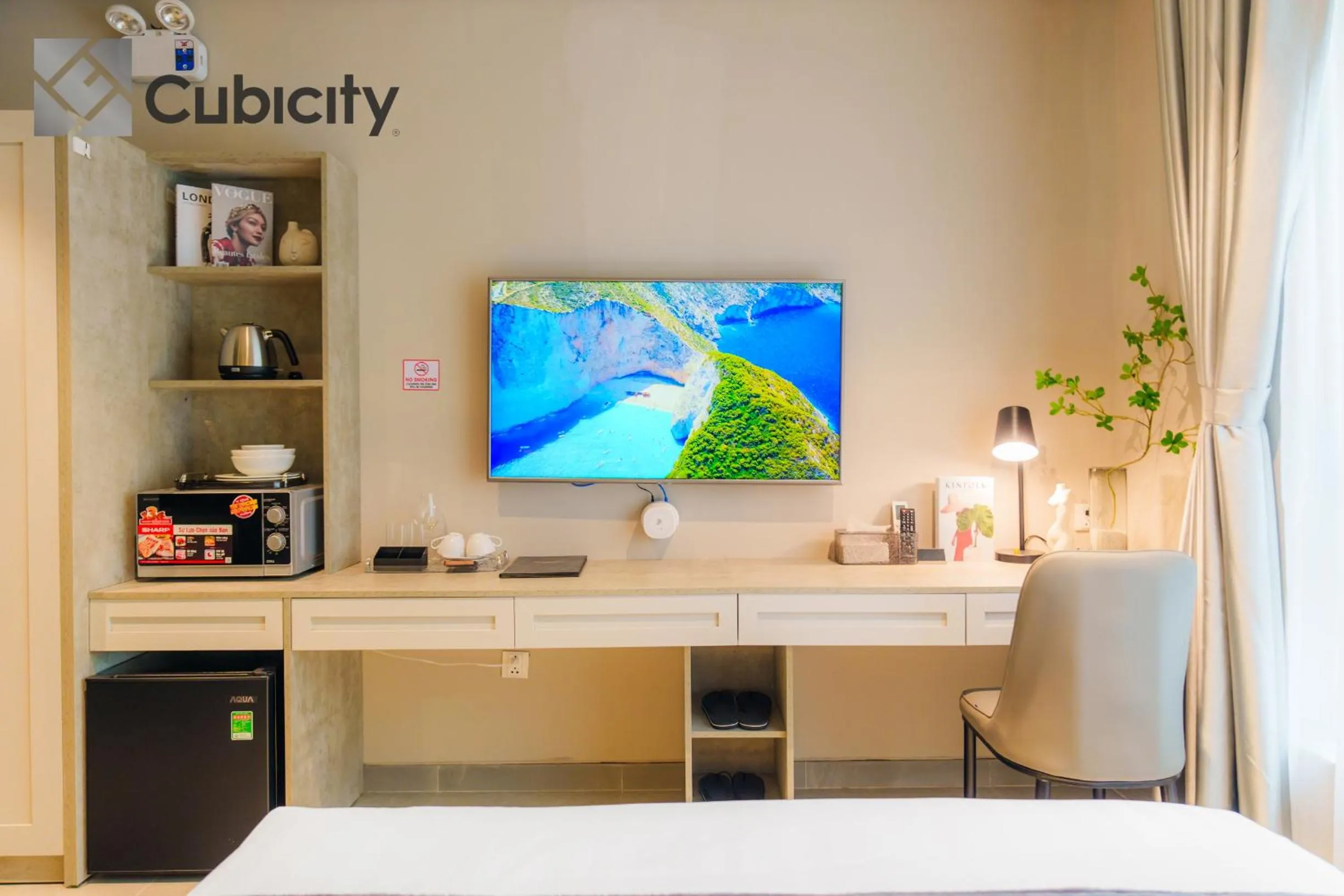 TV and multimedia in Cubicity Wall Street House