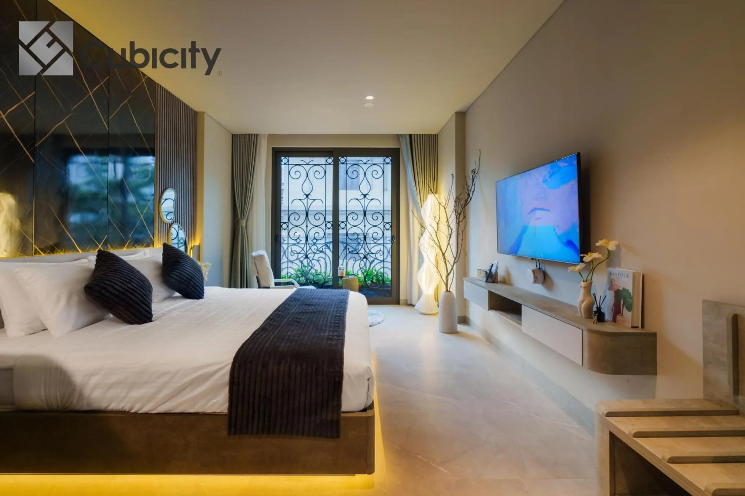 Bed in Cubicity Wall Street House