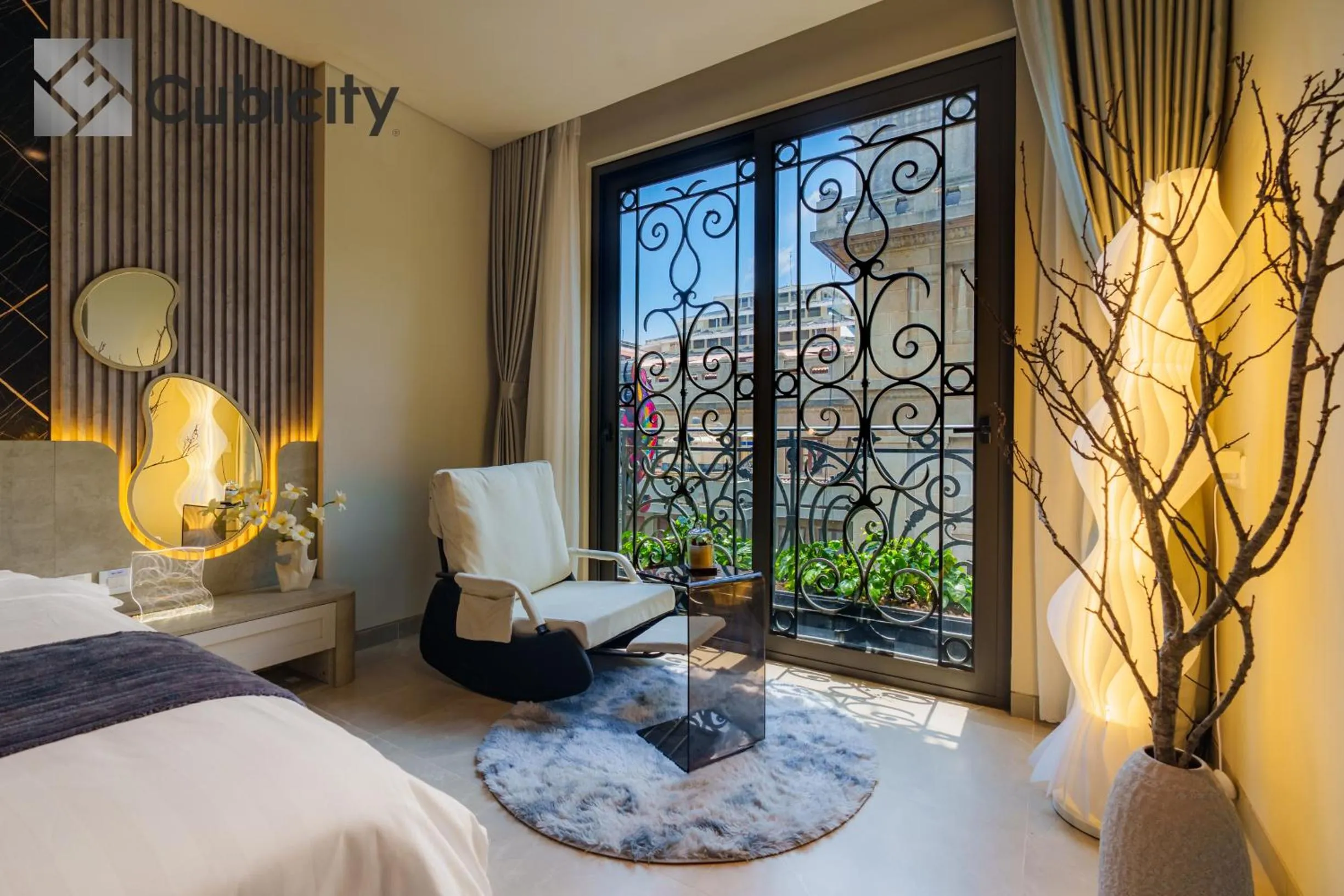 Balcony/Terrace, Bed in Cubicity Wall Street House