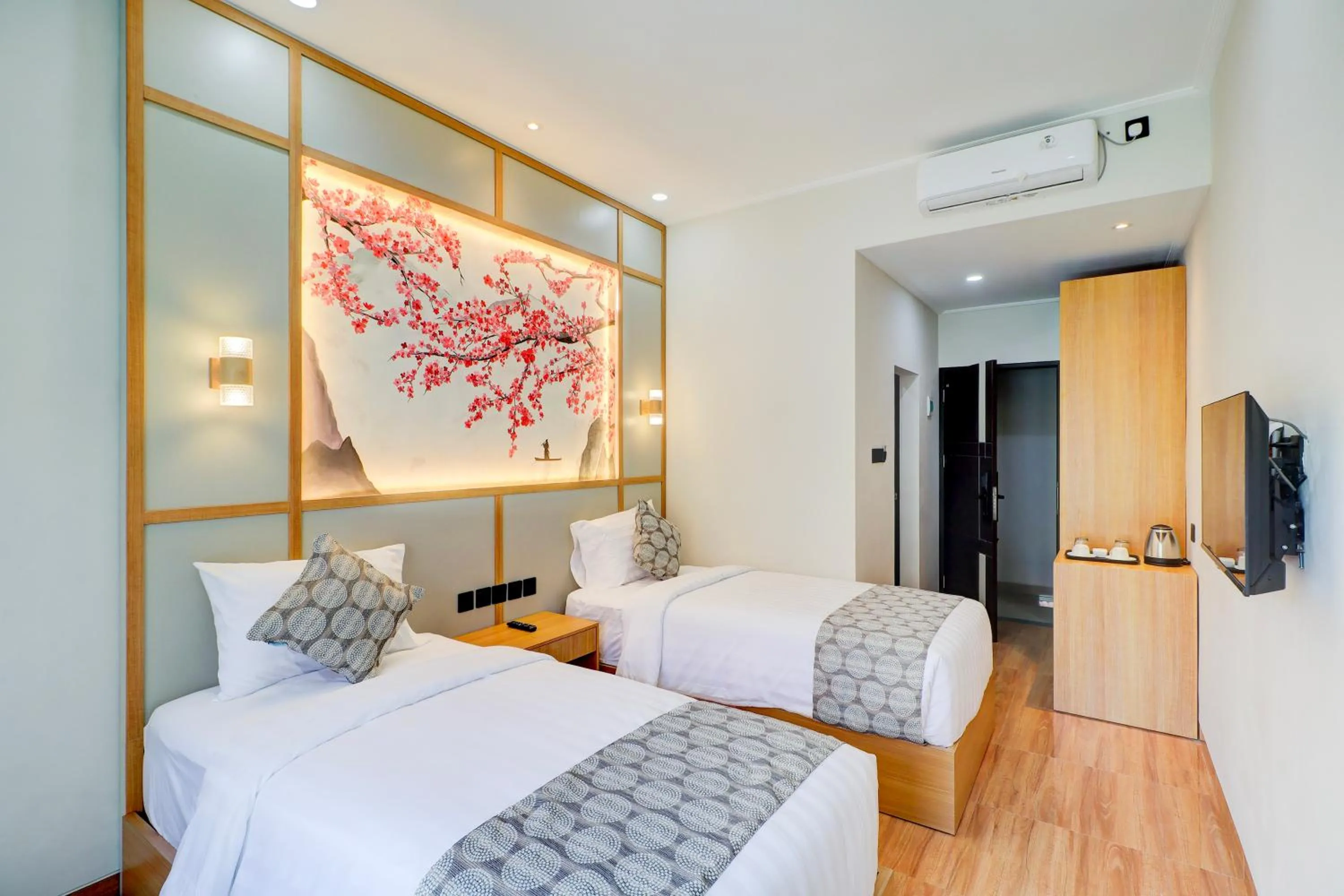 TV and multimedia, Bed in Collection O Samurai Hotel