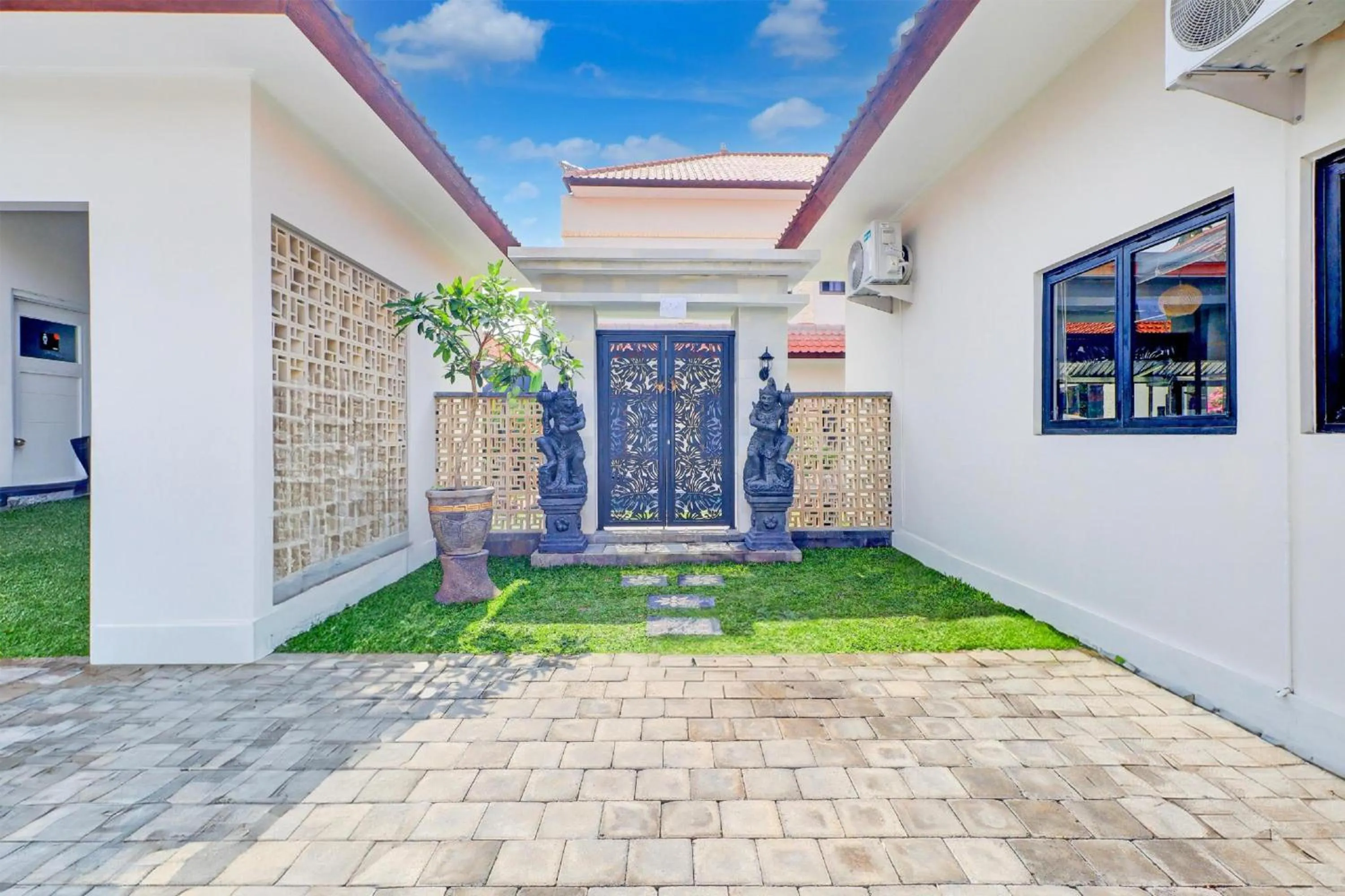 Neighbourhood in Collection O Samurai Hotel