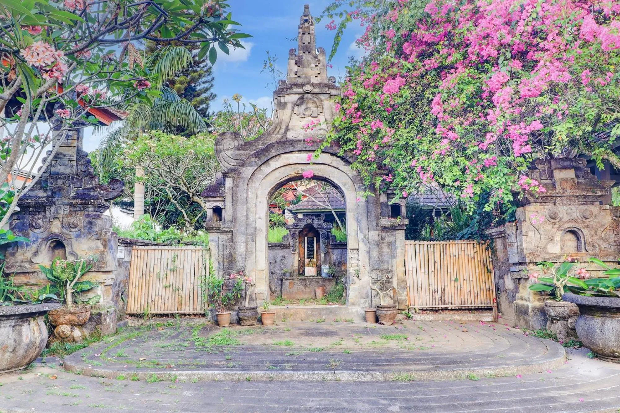 Area and facilities in Collection O Ubud Near Central Ubud Formerly Hotel Suly