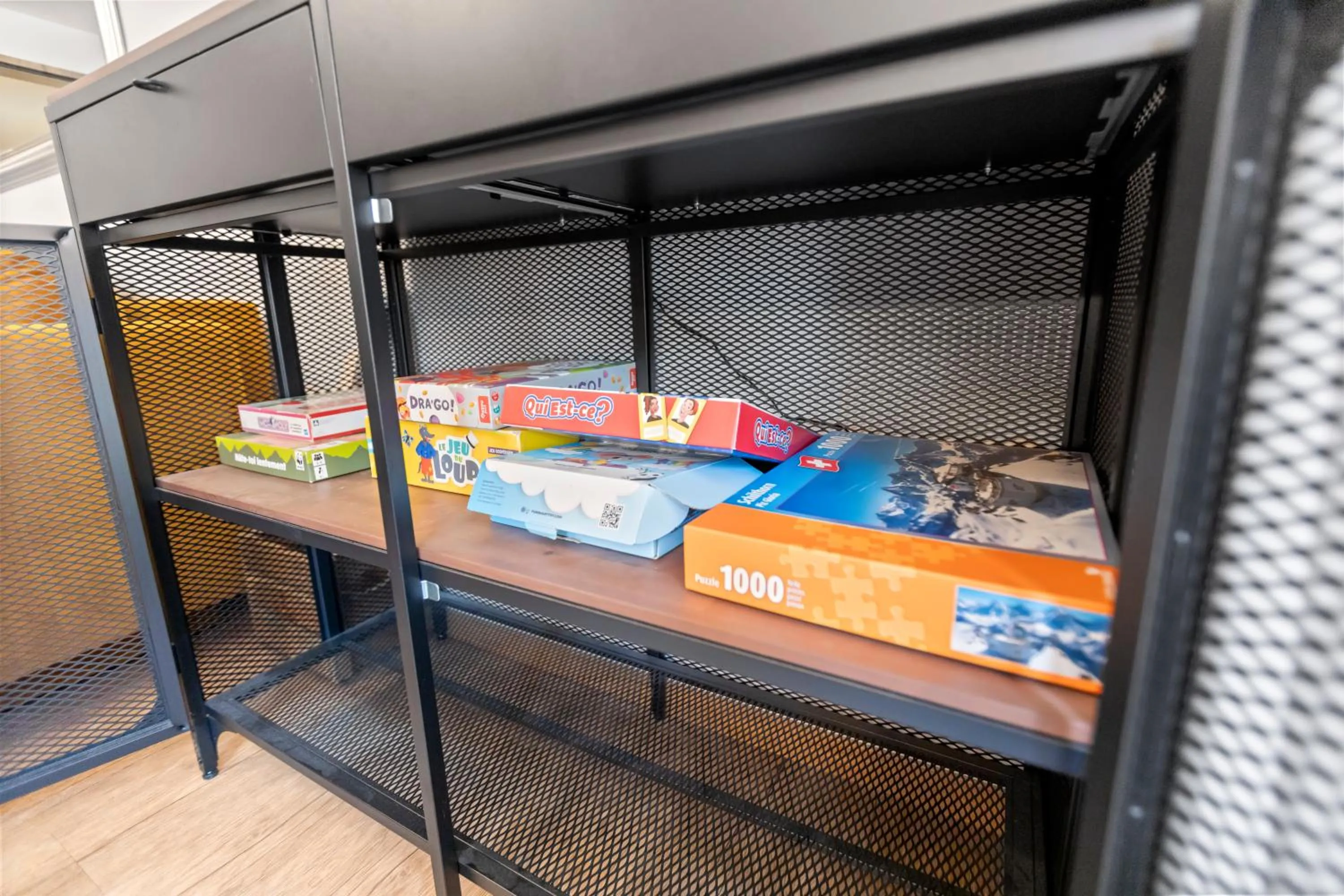 wardrobe in Centre de Saas-Fee - 2 chambres - balcon & patio