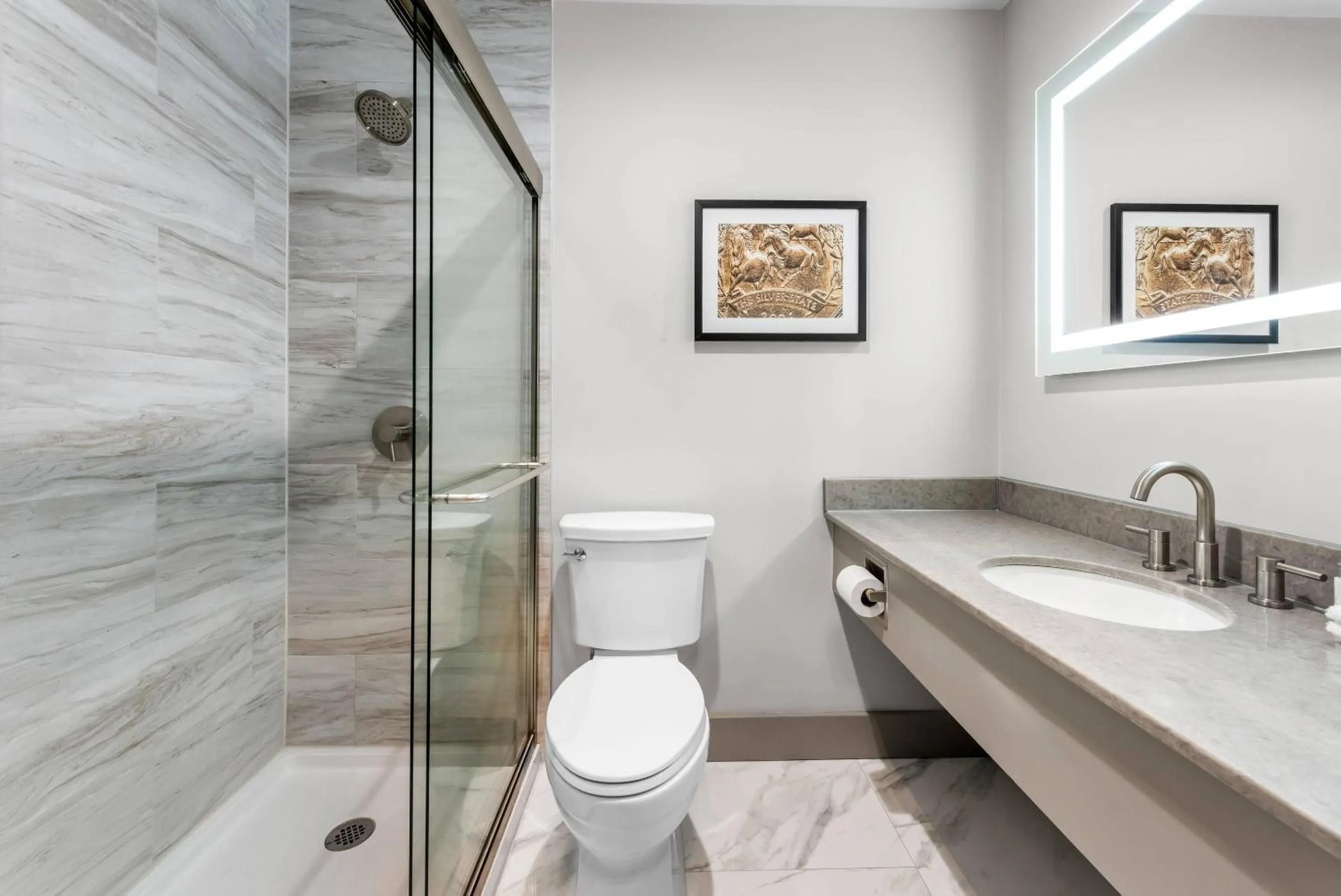 Bedroom in The Federal Hotel Downtown Carson City, an Ascend Collection Hotel