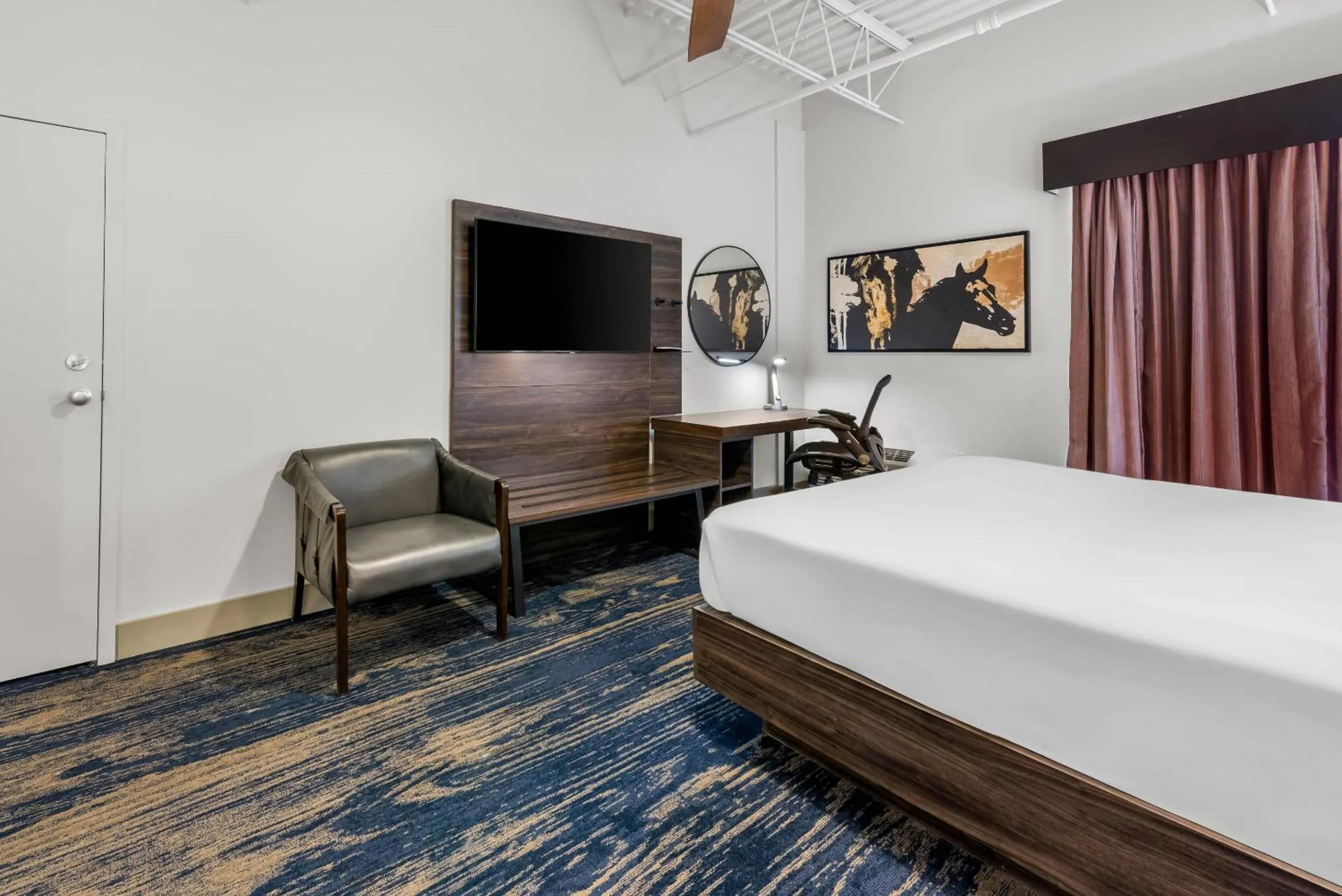 Bedroom, Bed in The Federal Hotel Downtown Carson City, an Ascend Collection Hotel