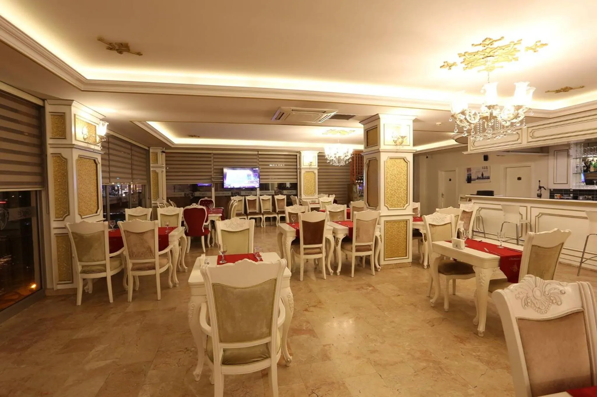 Restaurant/places to eat in Ottoman Hotel Sakarya