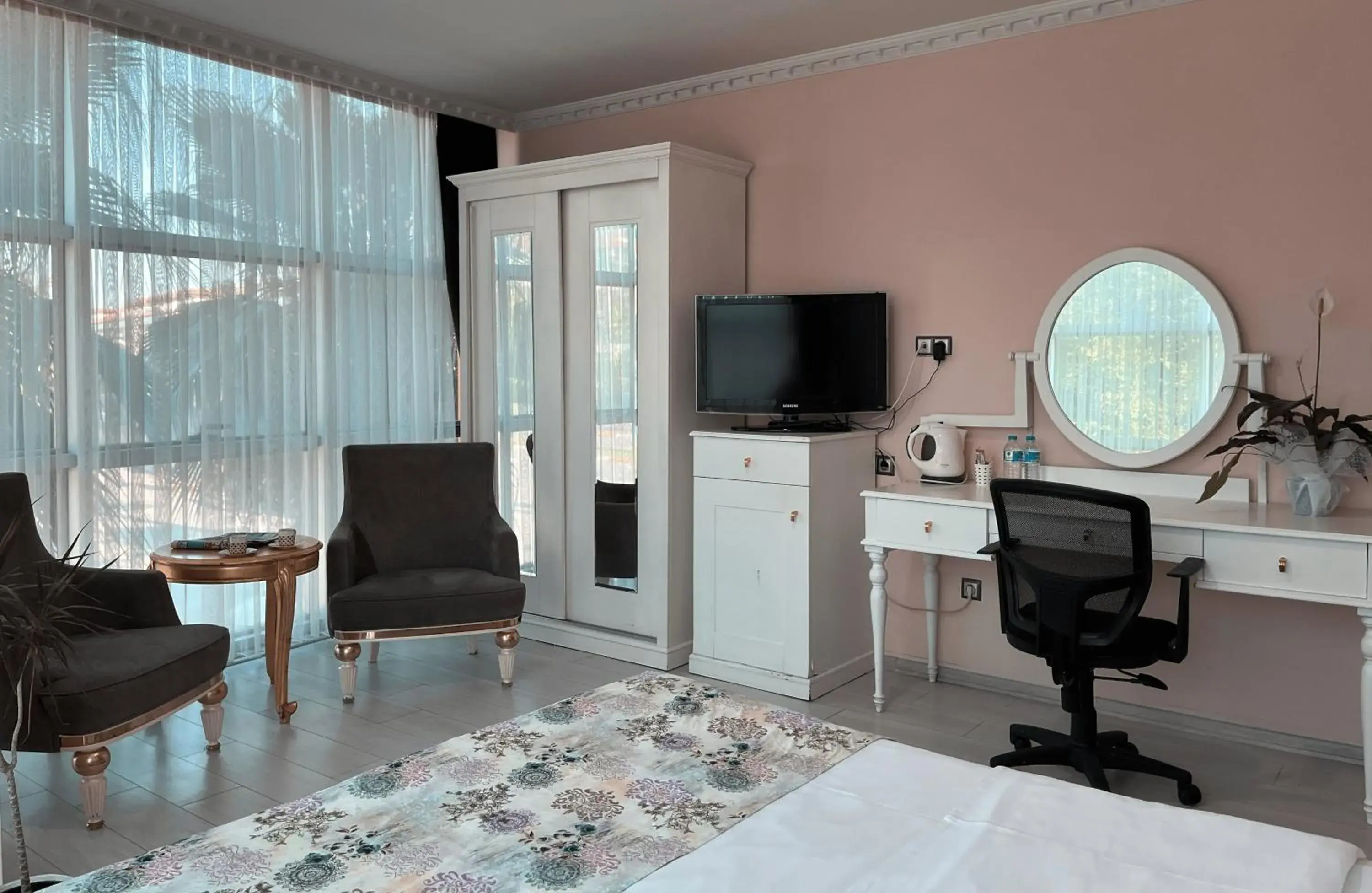 Deluxe Double Room with Bath in Ottoman Hotel Sakarya Deluxe Double Room with Bath in Ottoman Hotel Sakarya