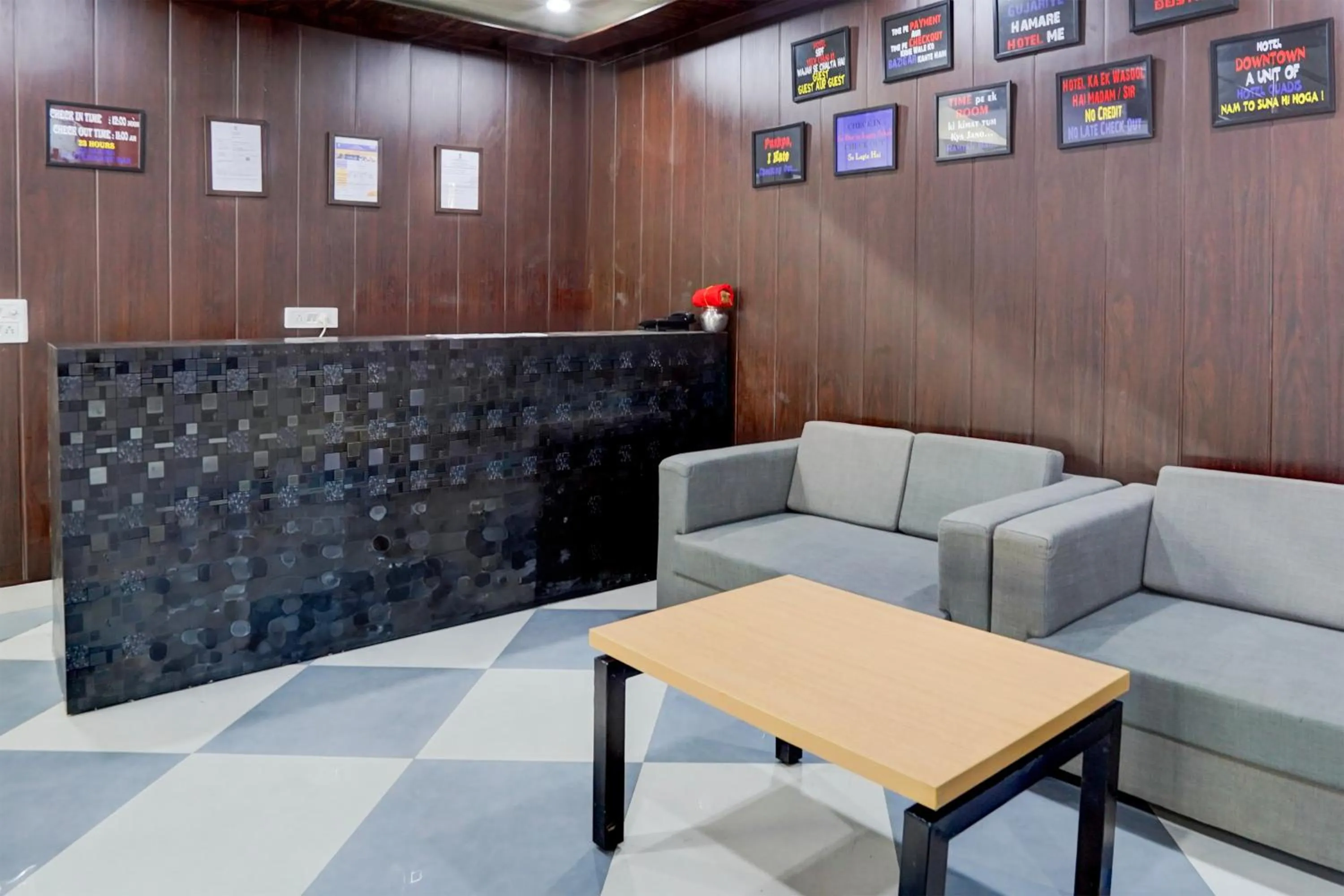 Lobby or reception in Hotel Downtown by Quadis - Sector 15 Noida
