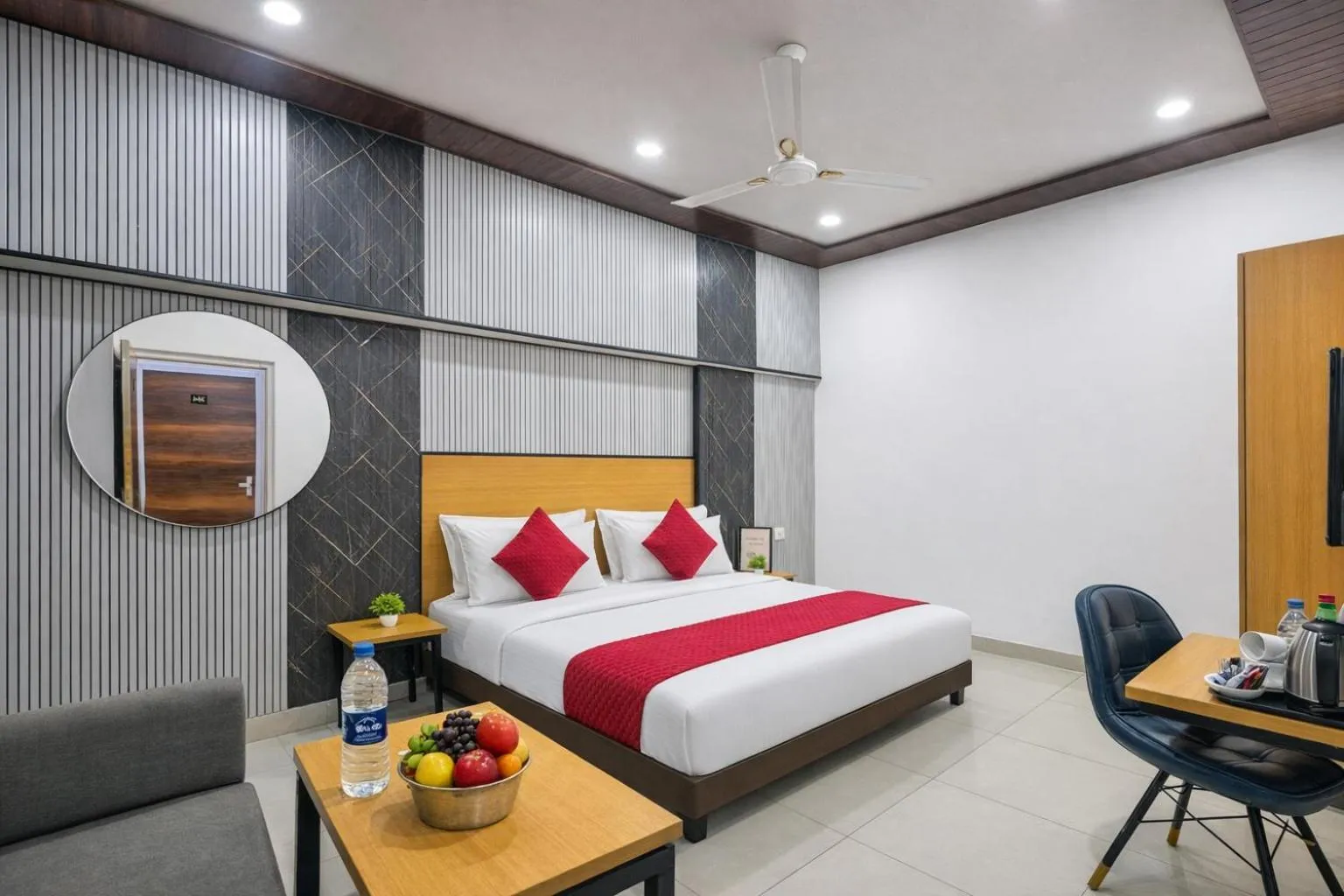 Bed in Hotel Downtown by Quadis - Sector 15 Noida